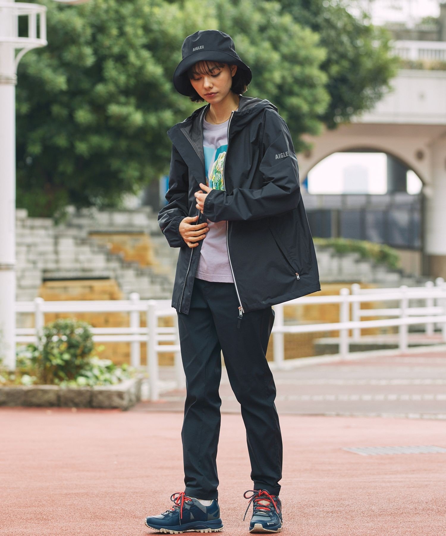 AIGLE｜MTD 防水 撥水 透湿 ポケッタブル 軽量レインパックフーデッド