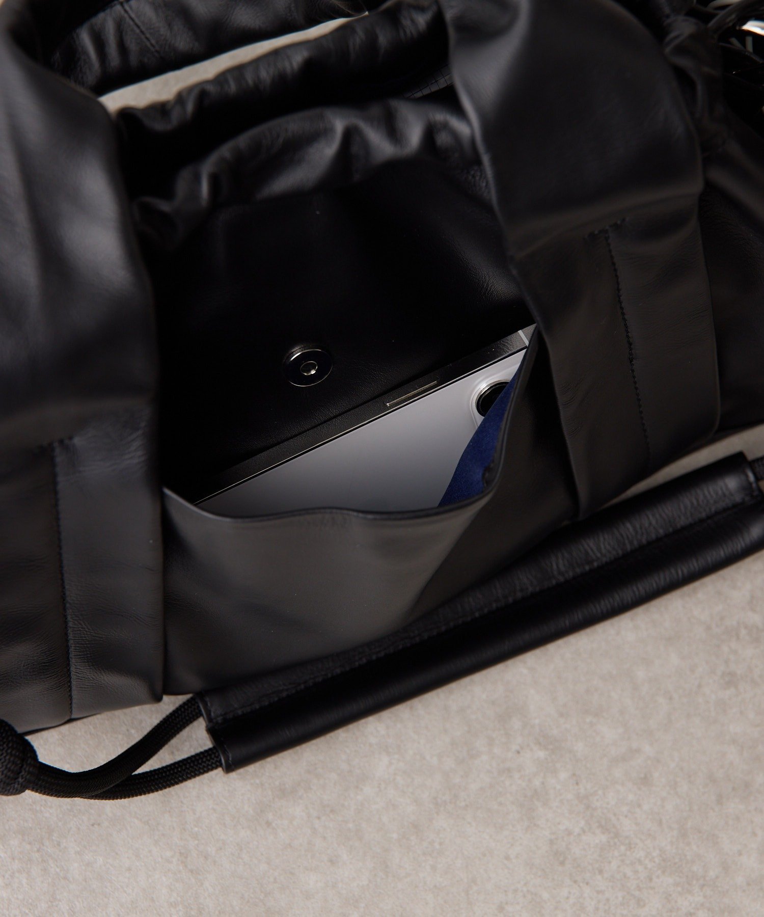 ear PAPILLONNER｜《インフルエンサーouchi企画》マルチウェイ巾着