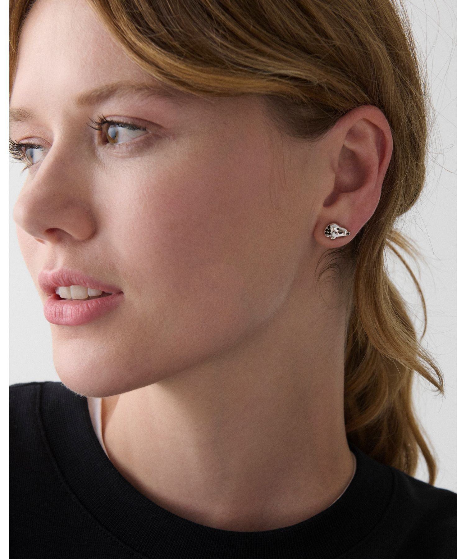 kate spade new york｜スヌーピー アシンメトリー ピアス | Rakuten