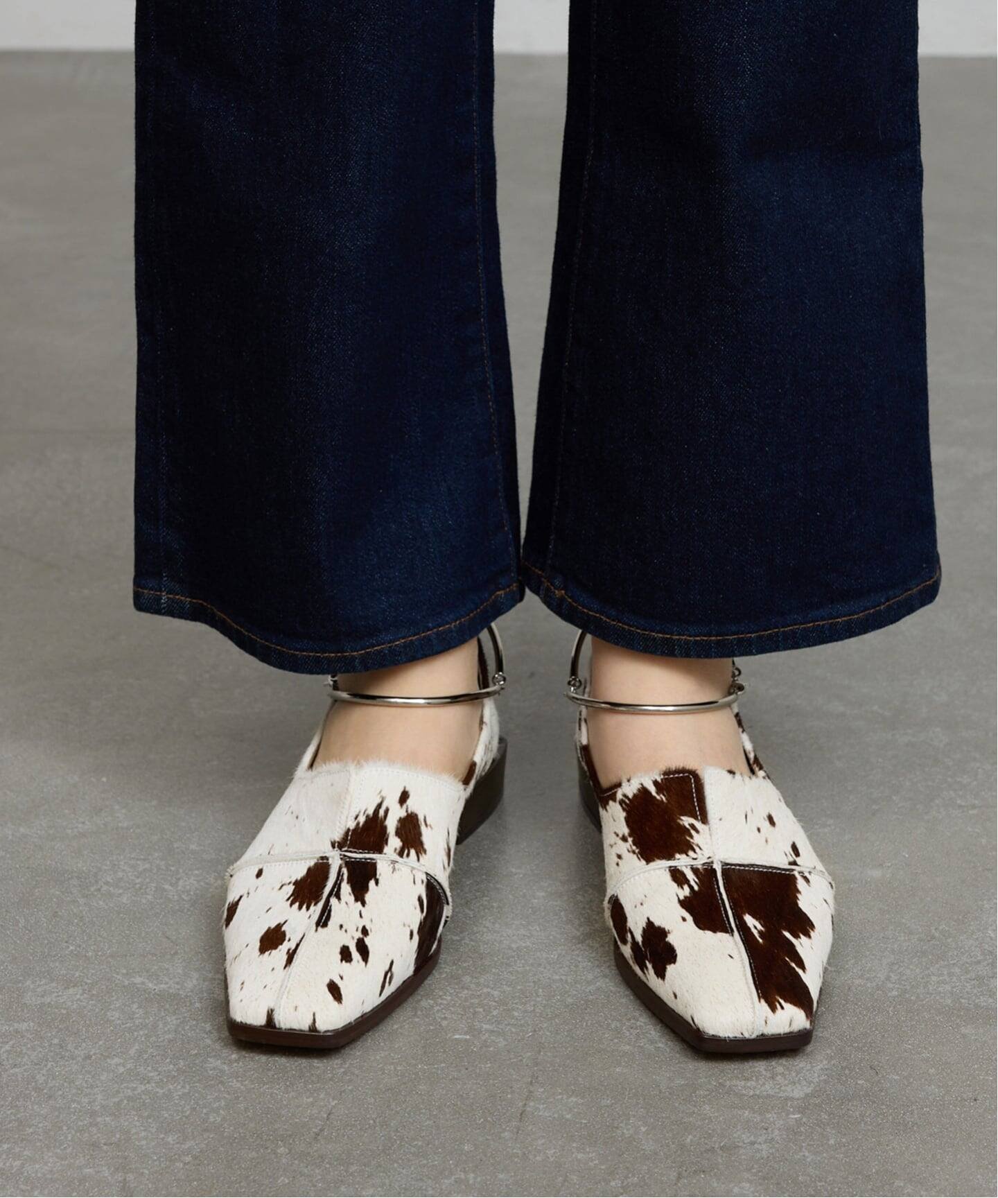 LE TALON｜GRISEレザースクエアクロスシームアンクルフラット