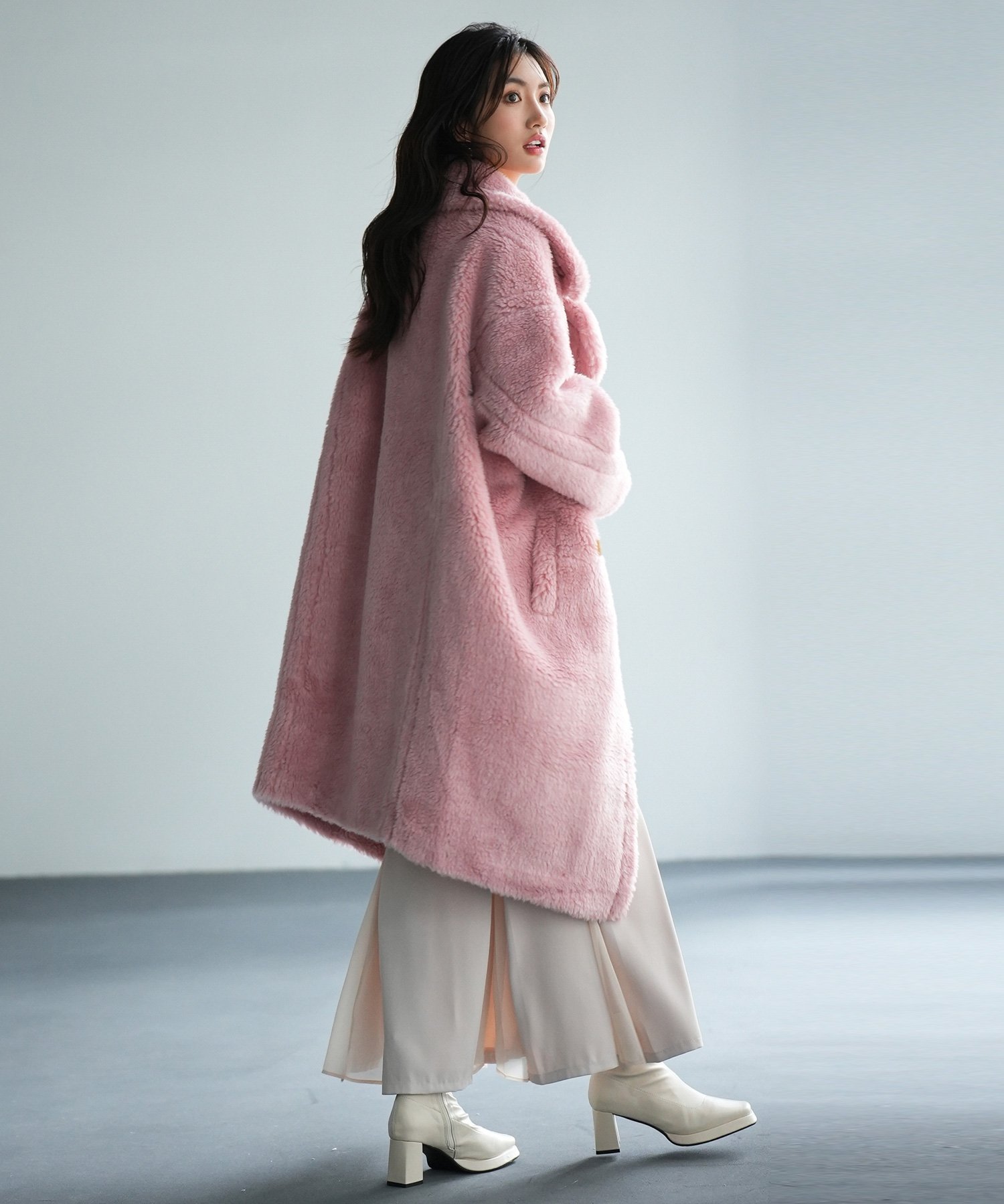 SAISON DE PAPILLON｜モコモコきれいめロングボアコート | Rakuten