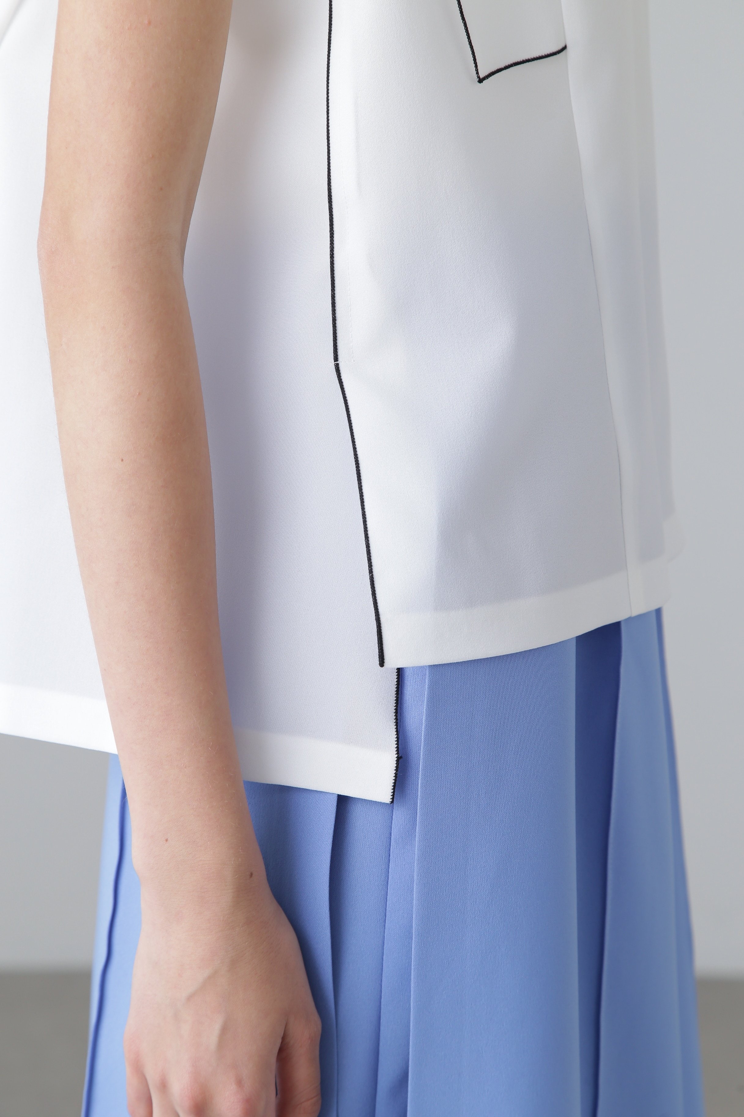 ADORE｜◇ドライタッチシアーブラウス | Rakuten Fashion(楽天