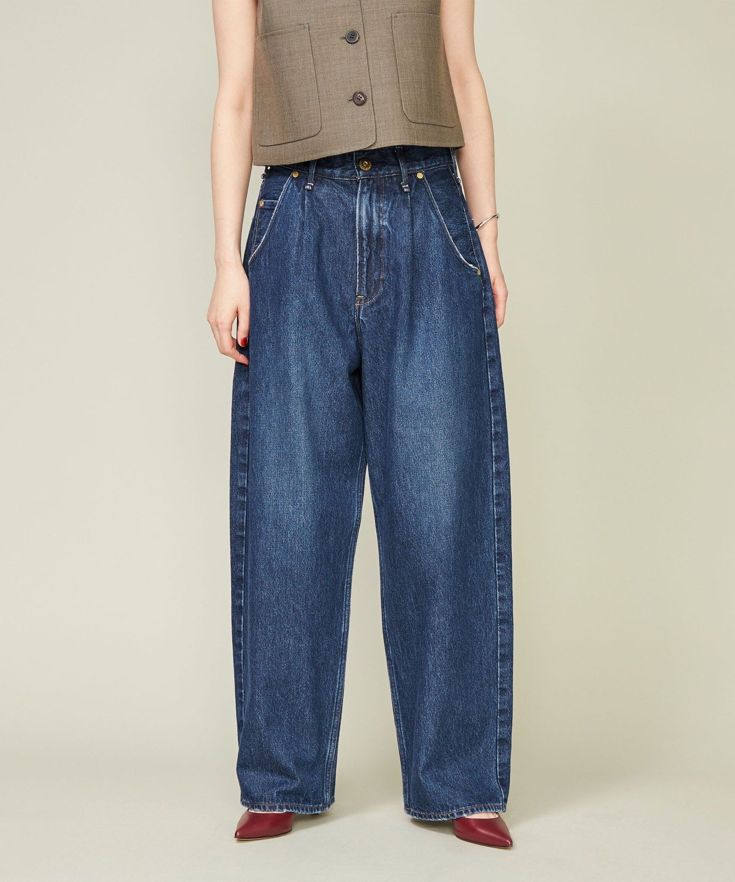 【別注】upper hights for conte タックデニムパンツ UN 別注】＜upper hights for conte＞タックデニムパンツ UN（デニム