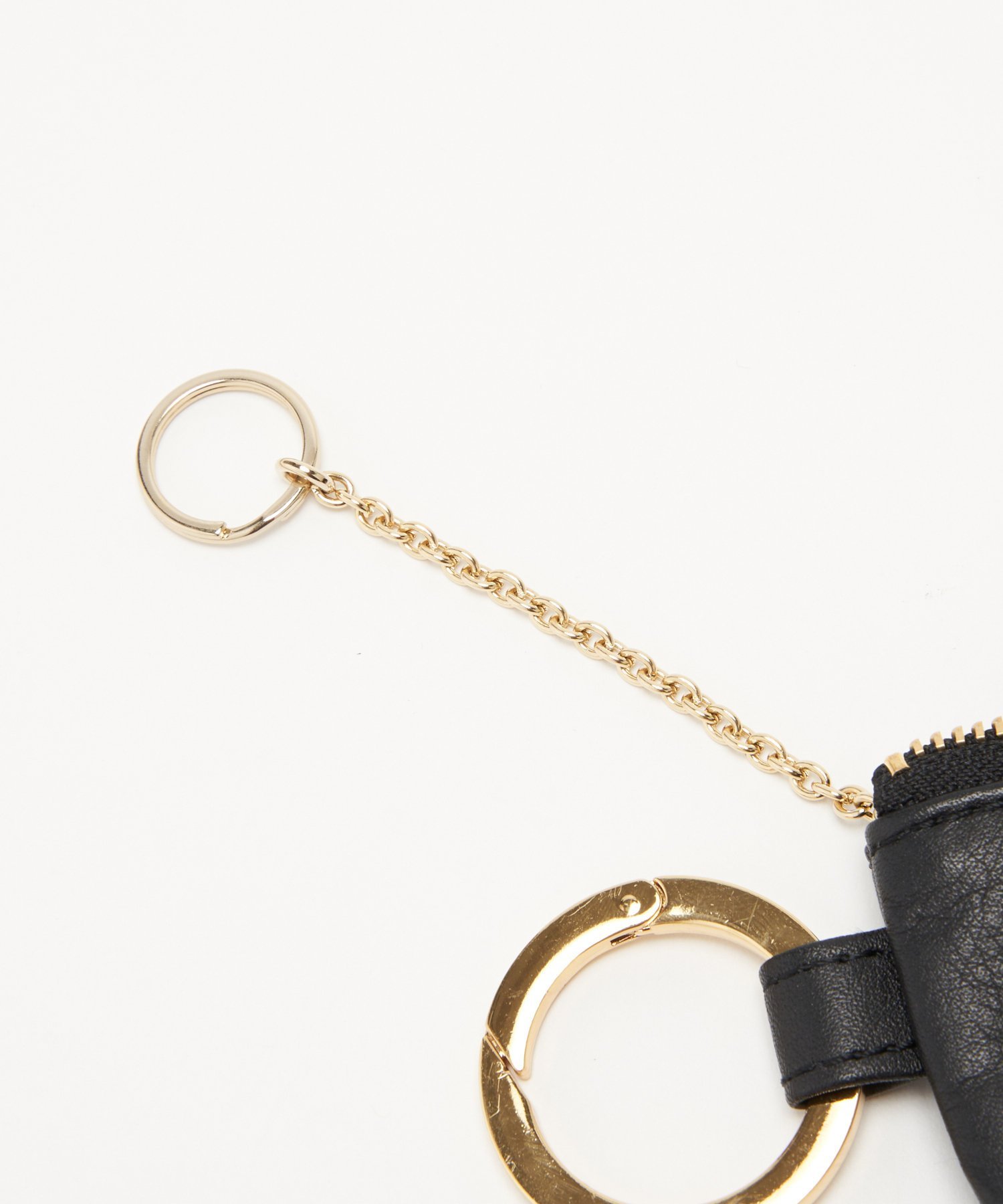 russet｜カラビナ付き ソフトレザーマルチケース | Rakuten Fashion