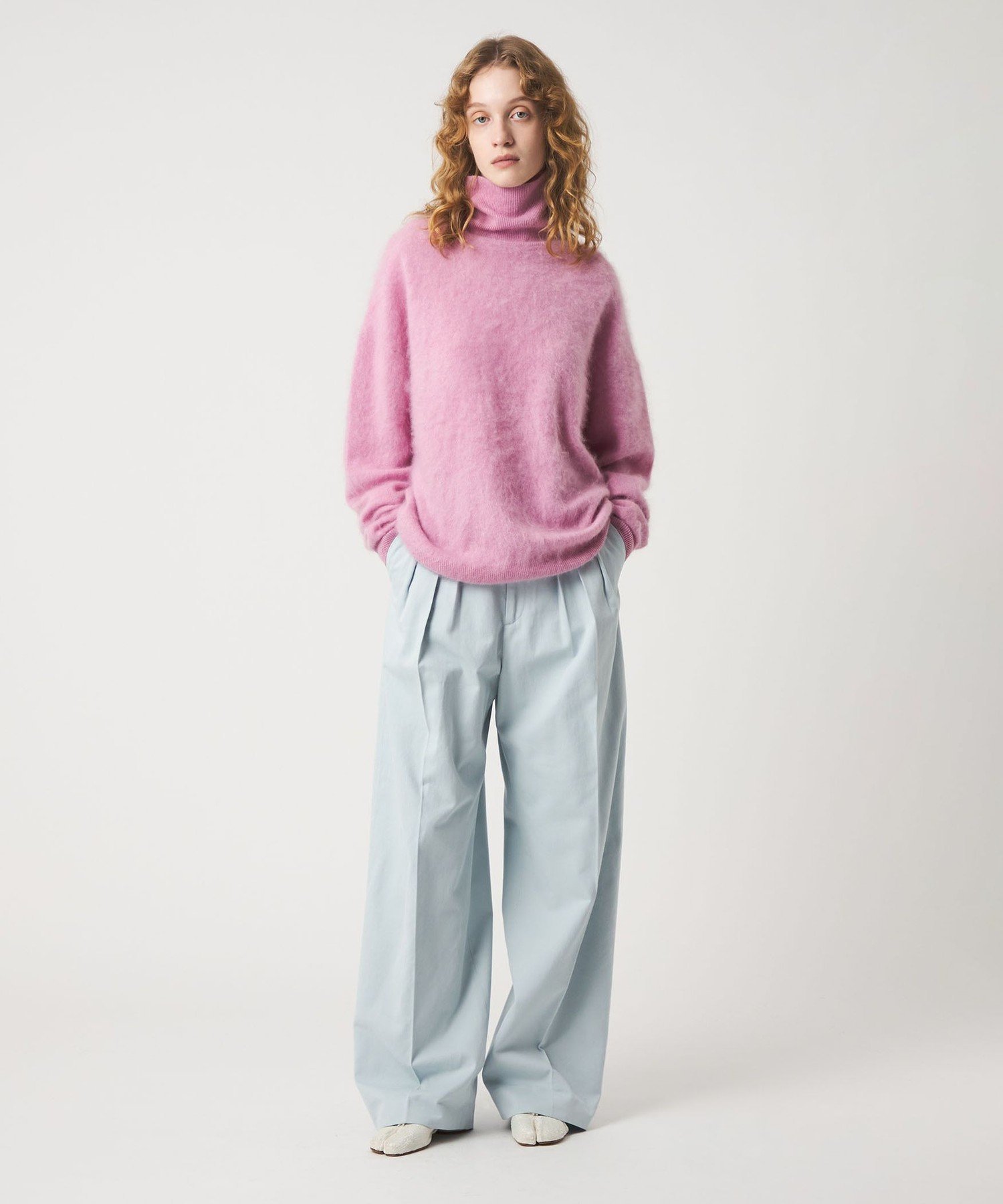 ＜6(ROKU)＞カシミヤ タートルネック BEAUTY&YOUTH UNITED ARROWS｜<6(ROKU)>カシミヤ タートルネック