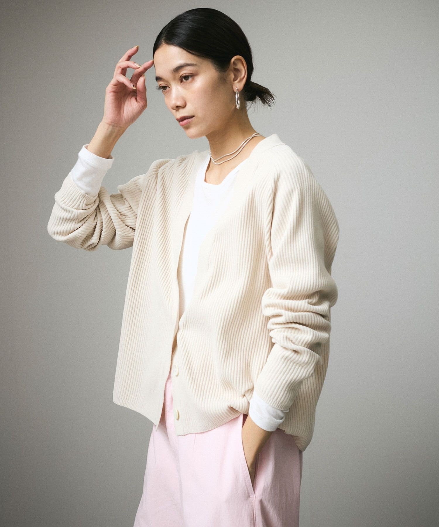 SALON adam et rope'｜Vネックカーディガン-CreamyCotton /クリーミー