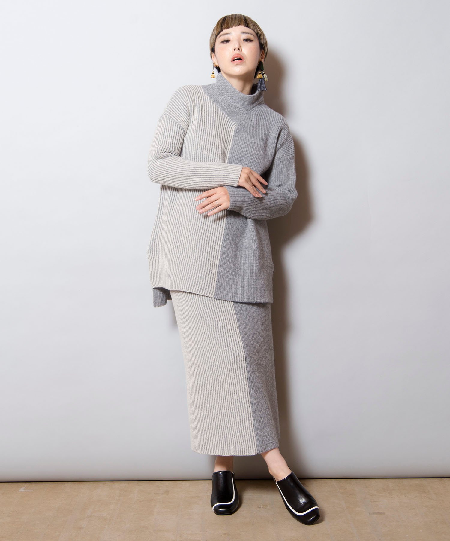 OSMOSIS｜畦ストライプタートルニットプルオーバー | Rakuten Fashion