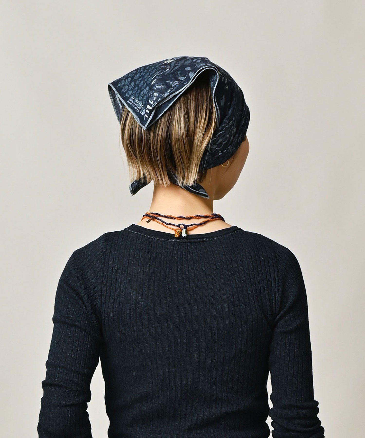 45R｜スーピマ綾のパッチフラワーバンダナ(インディゴ) | Rakuten