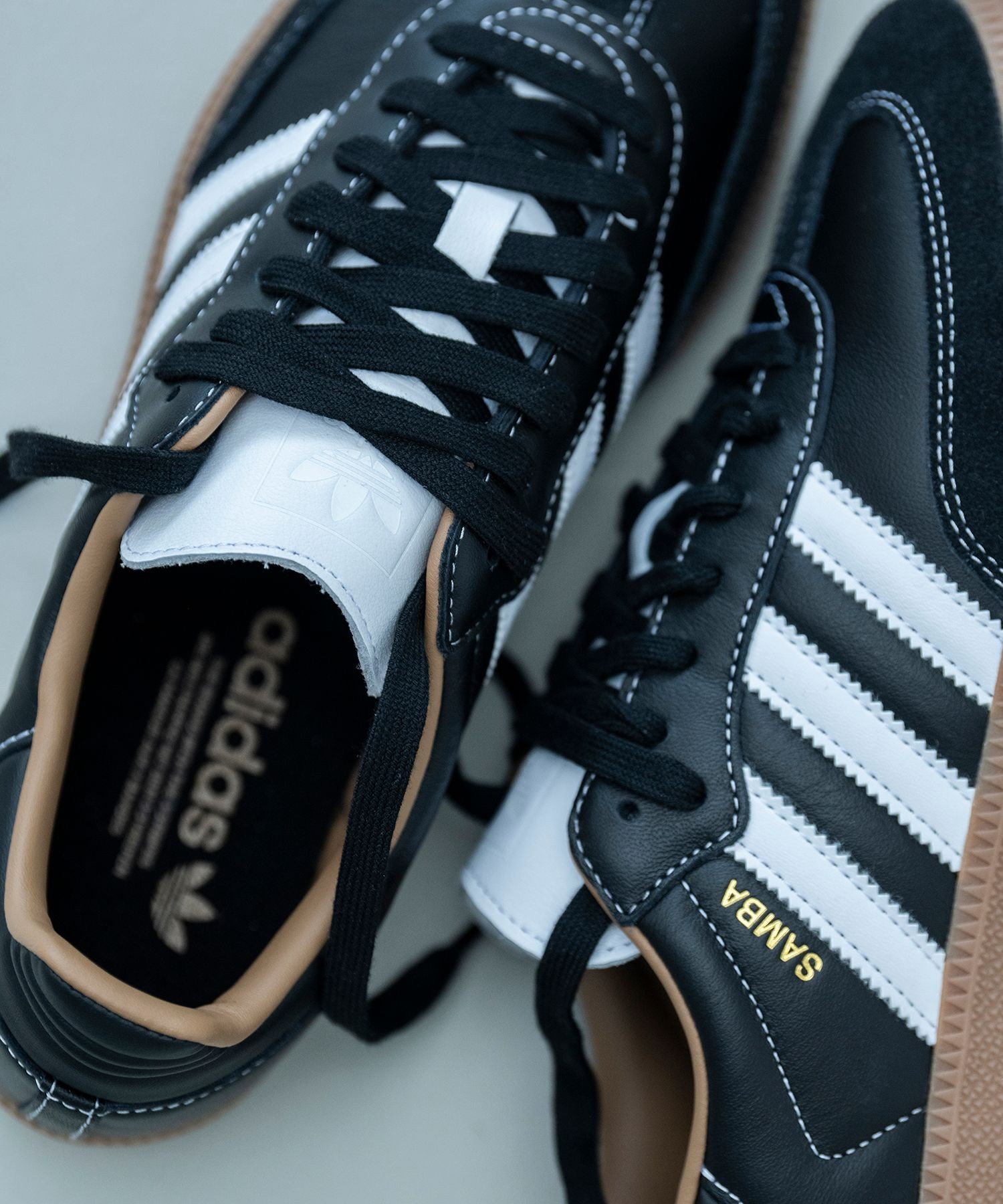 ADAM ET ROPE'｜【adidas Originals for ADAM ET ROPE'】SAMBA OG