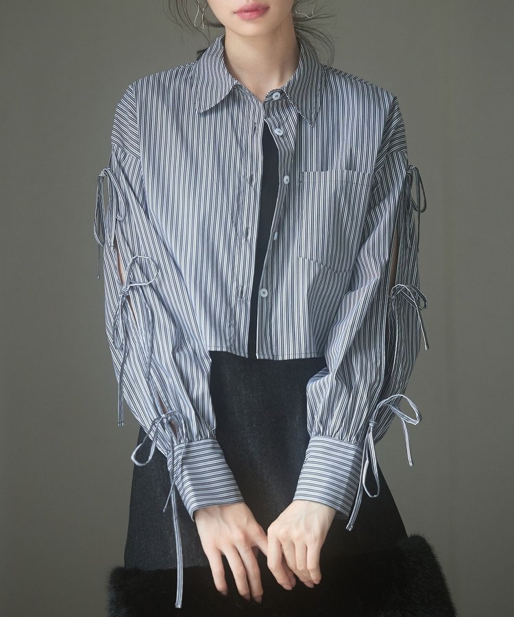 SAISON DE PAPILLON｜袖リボンショート丈ストライプシャツ | Rakuten