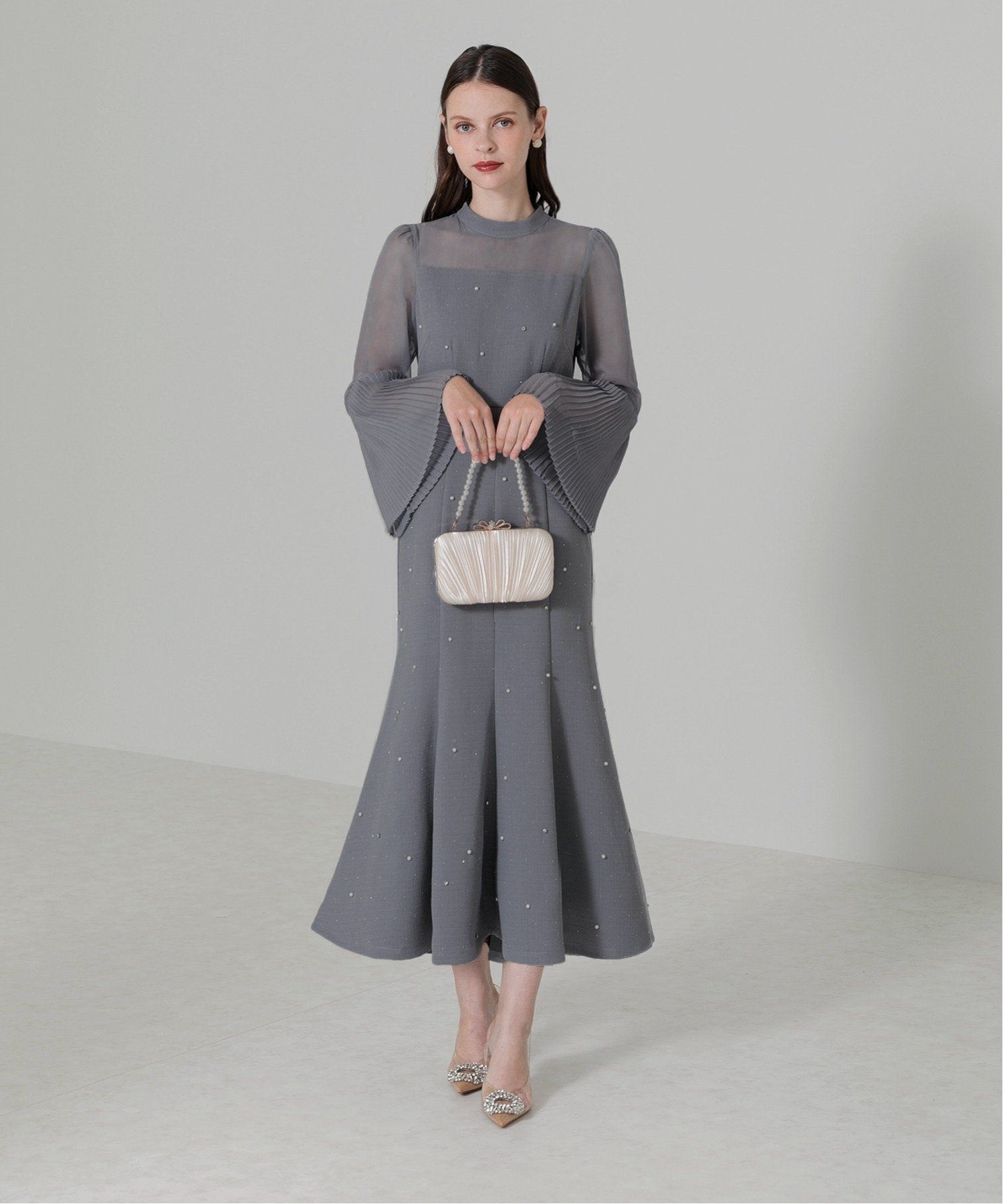 Leja｜LEJA/パールビジュープリーツフレアスリーブマーメイド