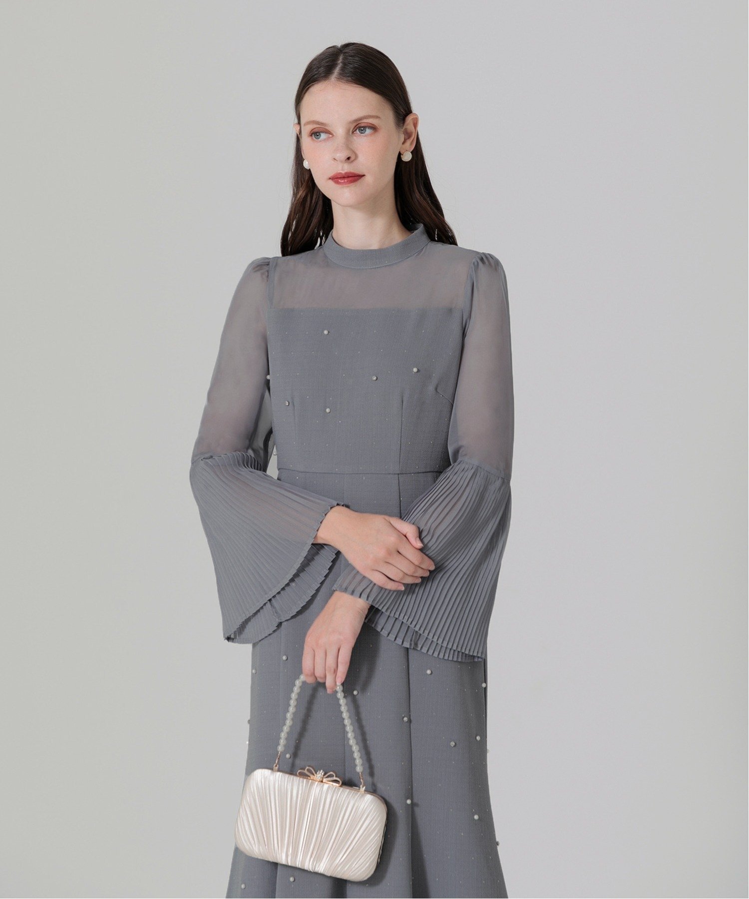 Leja｜LEJA/パールビジュープリーツフレアスリーブマーメイド