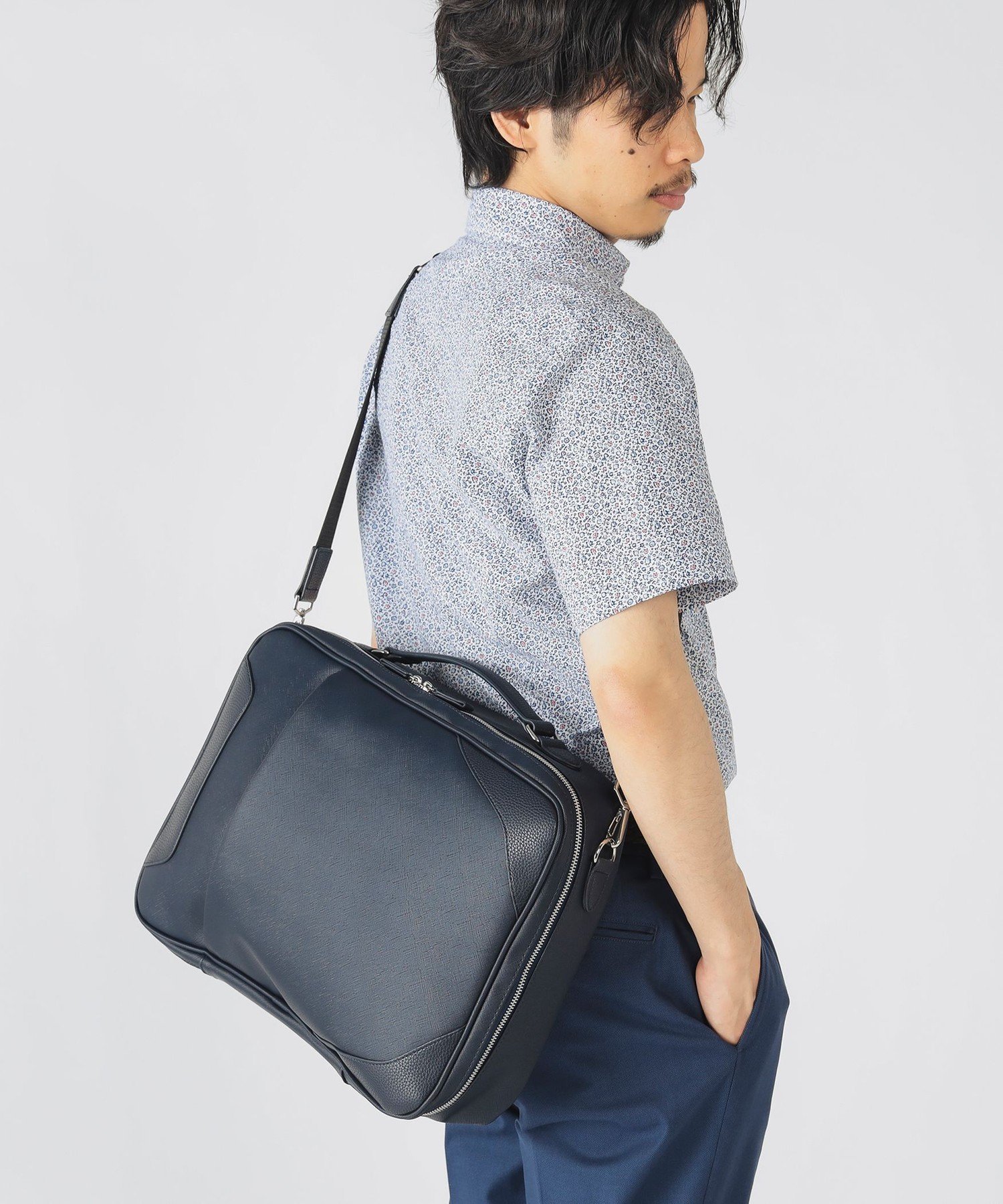 BEAMS HEART｜フェイクレザー 3WAY ブリーフバッグ(A4サイズ収納可能