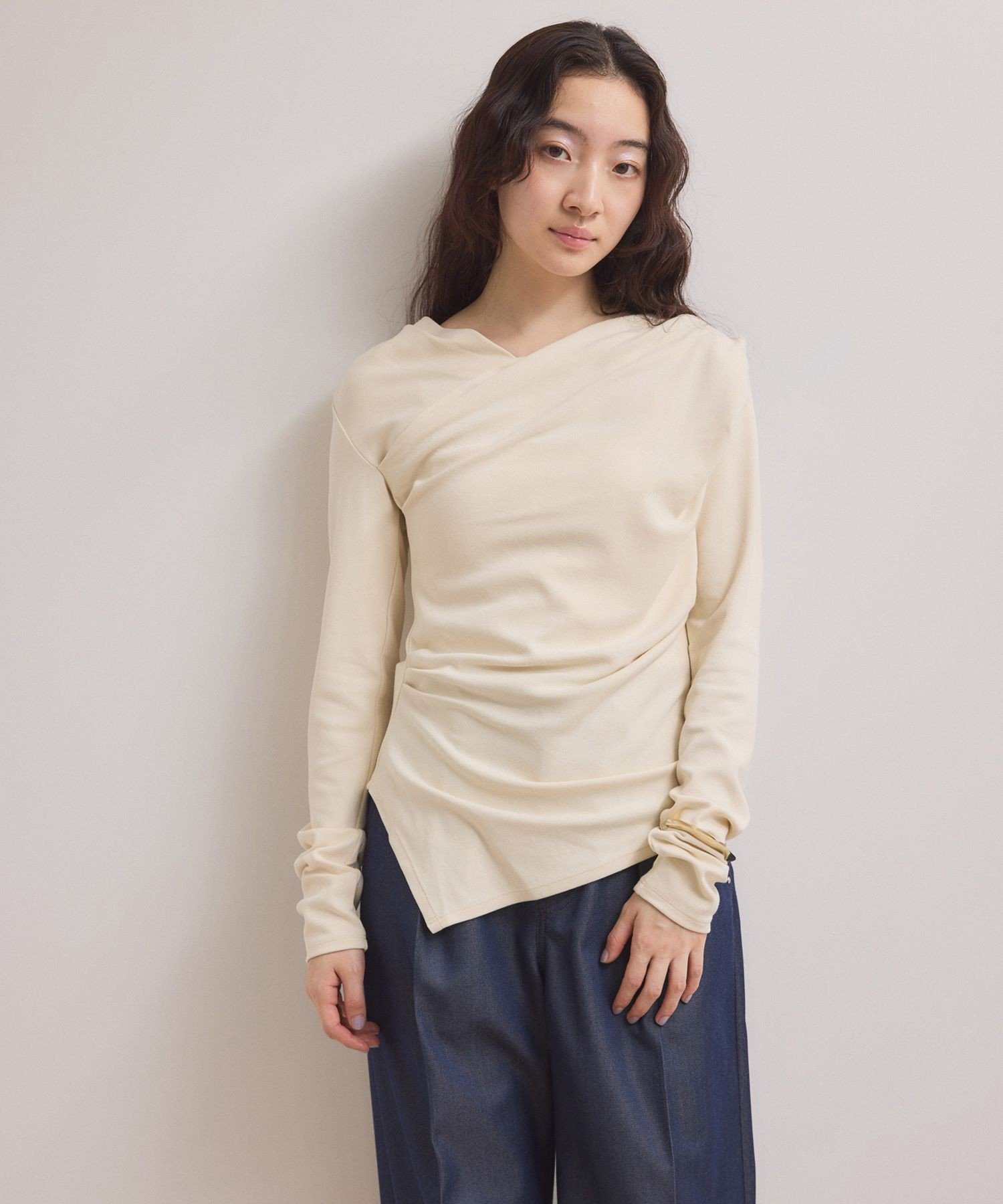 ADAM ET ROPE'｜【WEB限定】アシンメトリードレープトップス | Rakuten