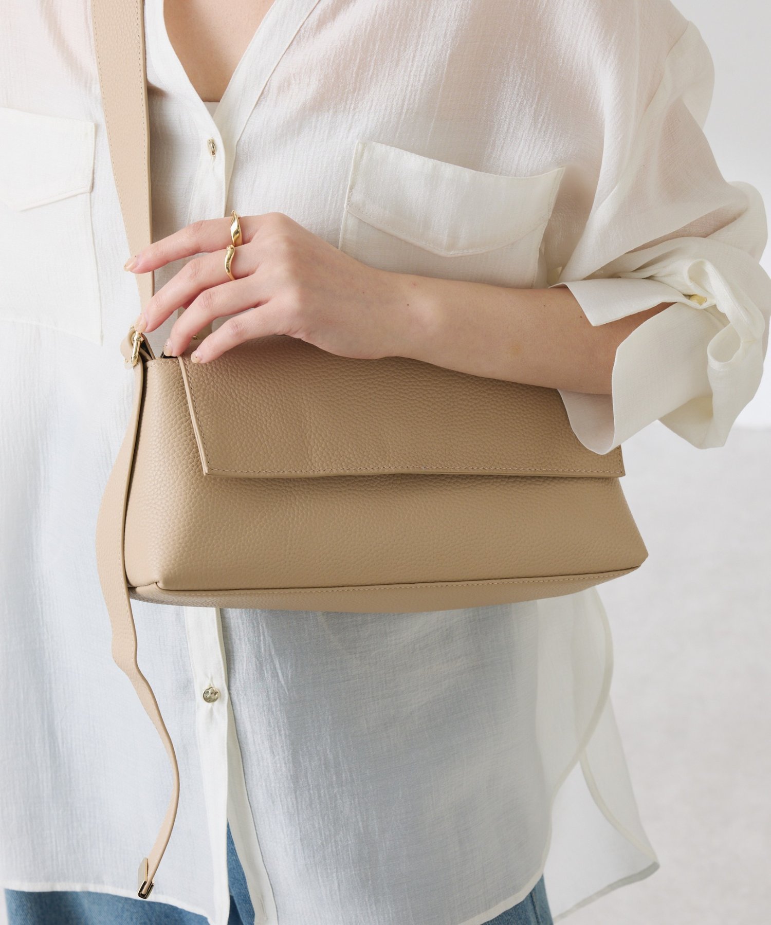 COLLAGE GALLARDAGALANTE｜【牛革/2WAY/500mlペットボトル収納可