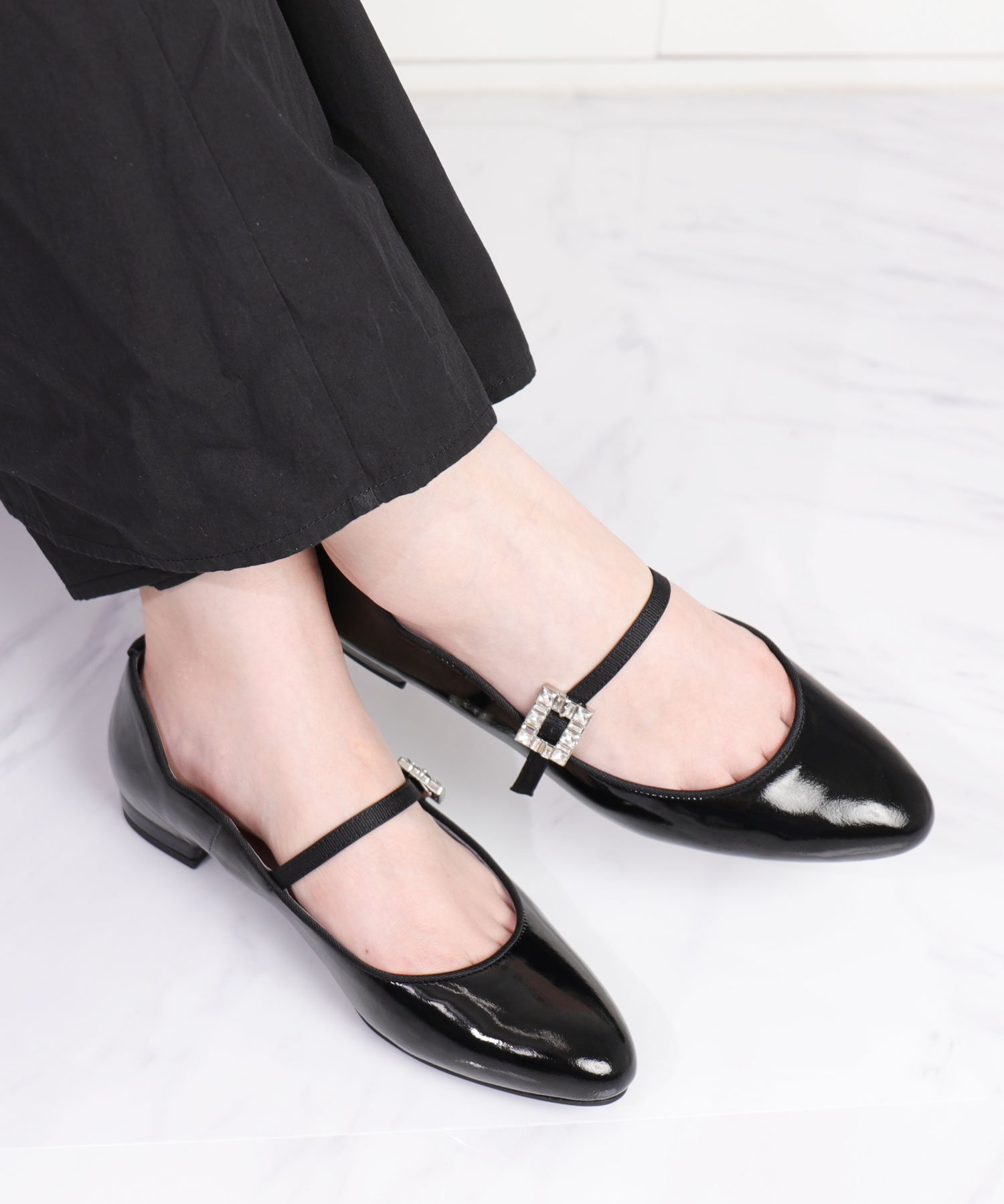 artemis by DIANA｜ラメベルベット/エナメル メリージェーンパンプス