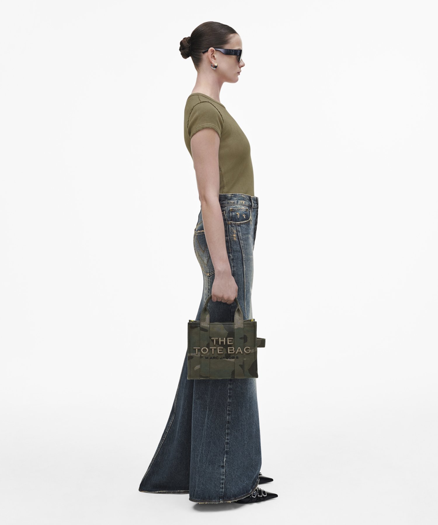 MARC JACOBS(マーク ジェイコブス)｜【公式】THE CAMO JACQUARD SMALL