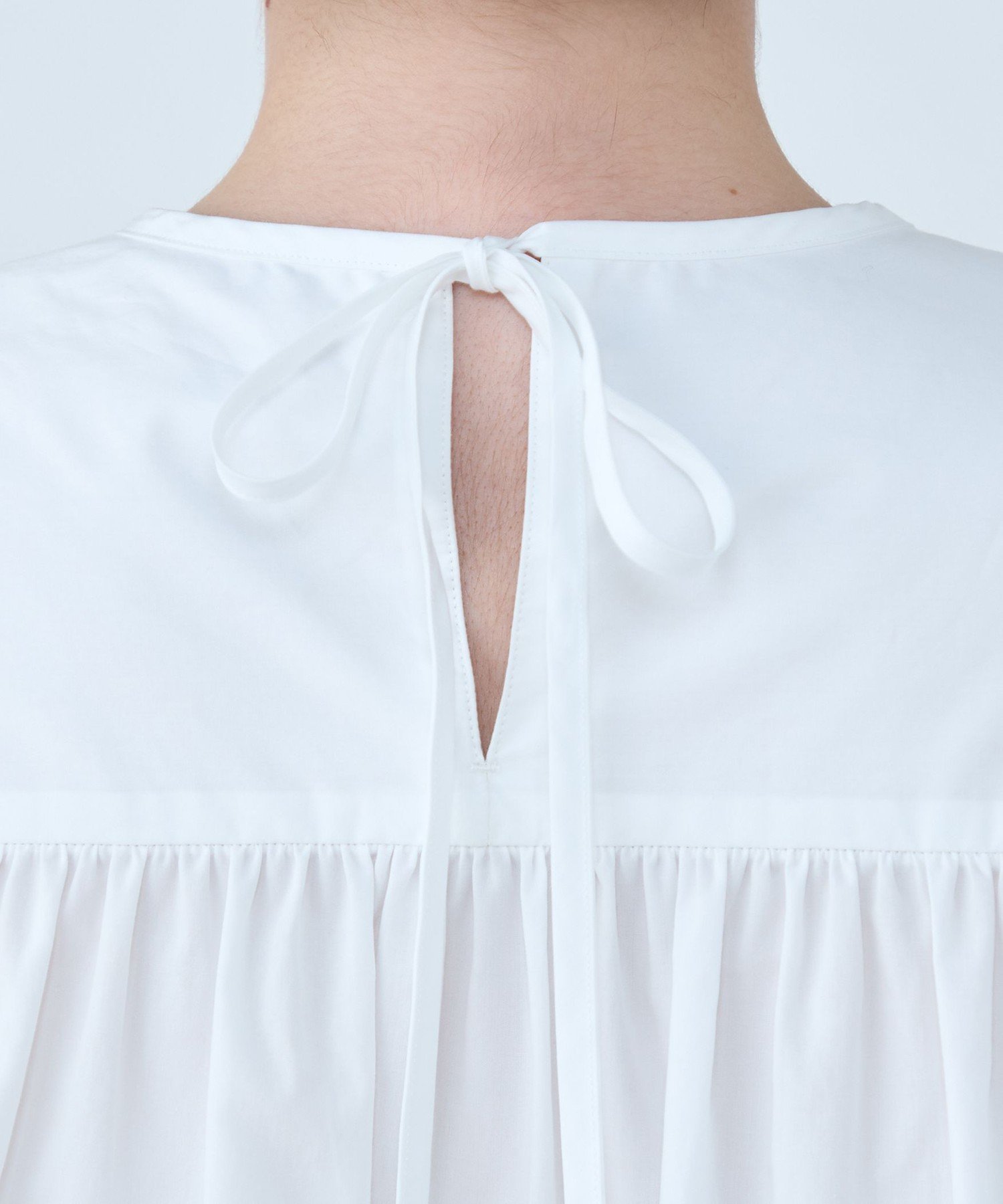 TOMORROWLAND｜ホワイトコンビネーション ラッフルブラウス | Rakuten