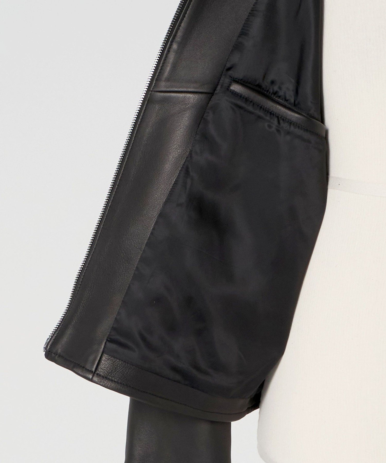 UNITED ARROWS レザージャケット　ラムレザー 黒　M ノーカラー UNITED ARROWS LTD. OUTLET｜ラムレザー ノーカラーブルゾン <A DAY IN