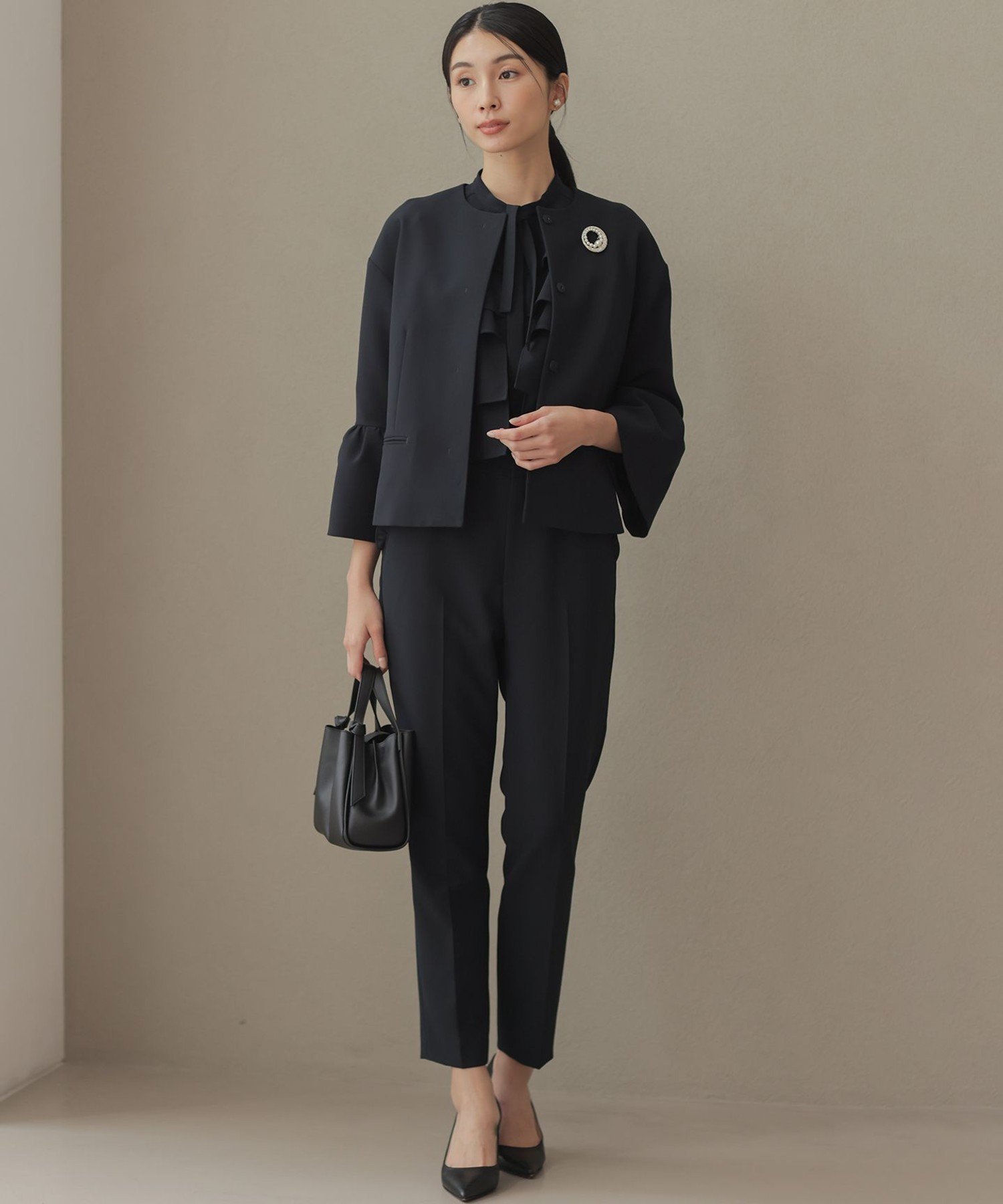 組曲｜【KUMIKYOKU NAVY】コンフォータブルドレープ フレアスリーブ