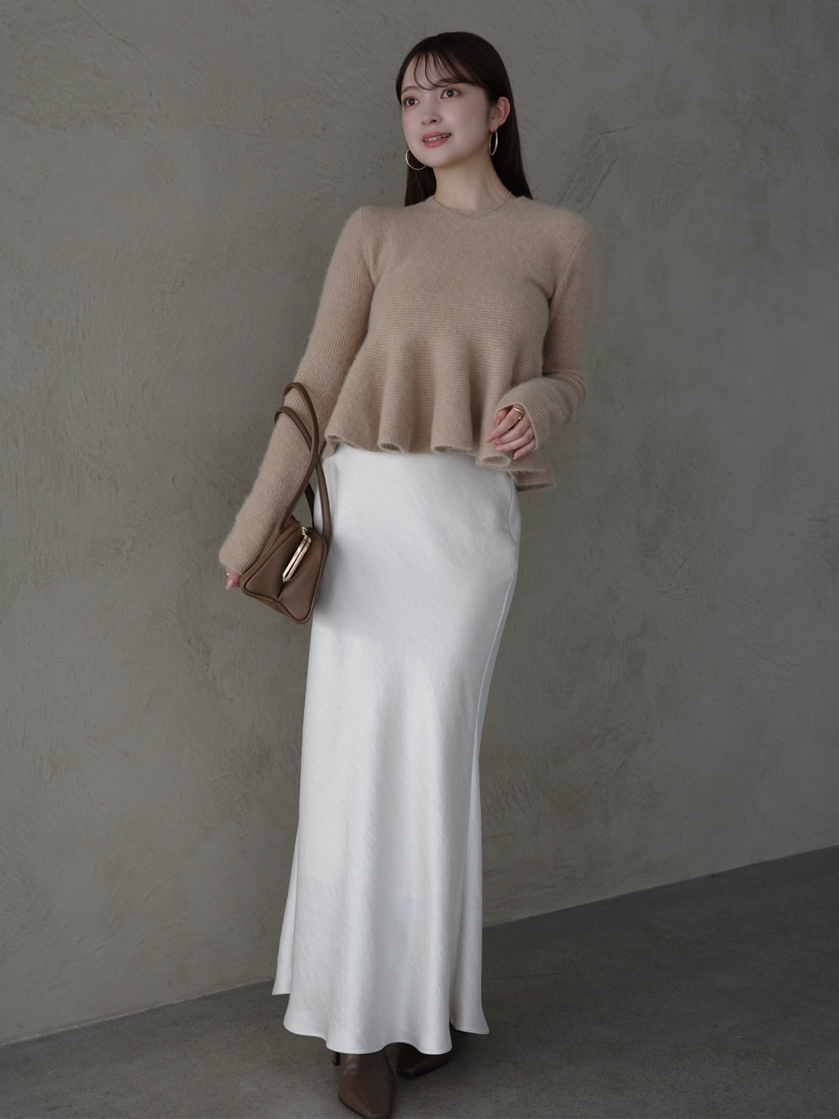 anuans｜ペプラムショートニットトップス | Rakuten Fashion(楽天