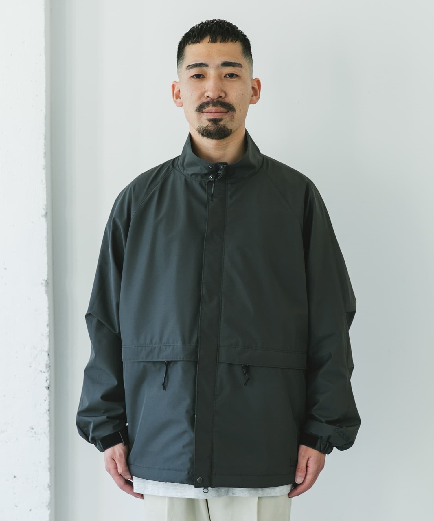 URBAN RESEARCH DOORS｜『別注』Foxfire×DOORS ゴアテックスブルゾン
