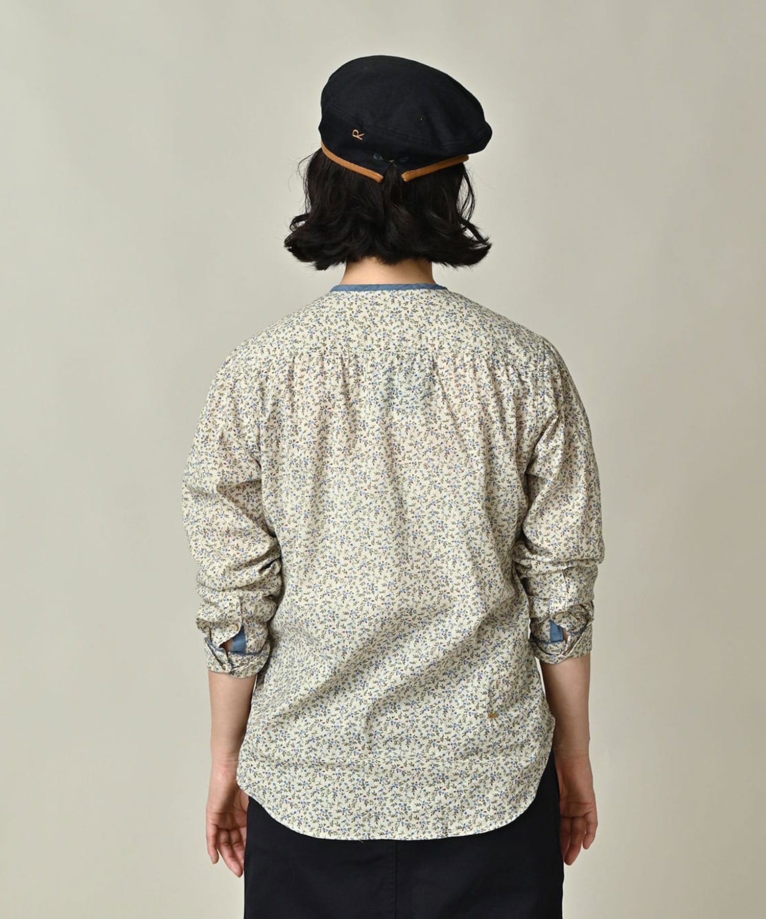 45R｜ツタフラワープリントのフリルブラウス | Rakuten Fashion(楽天