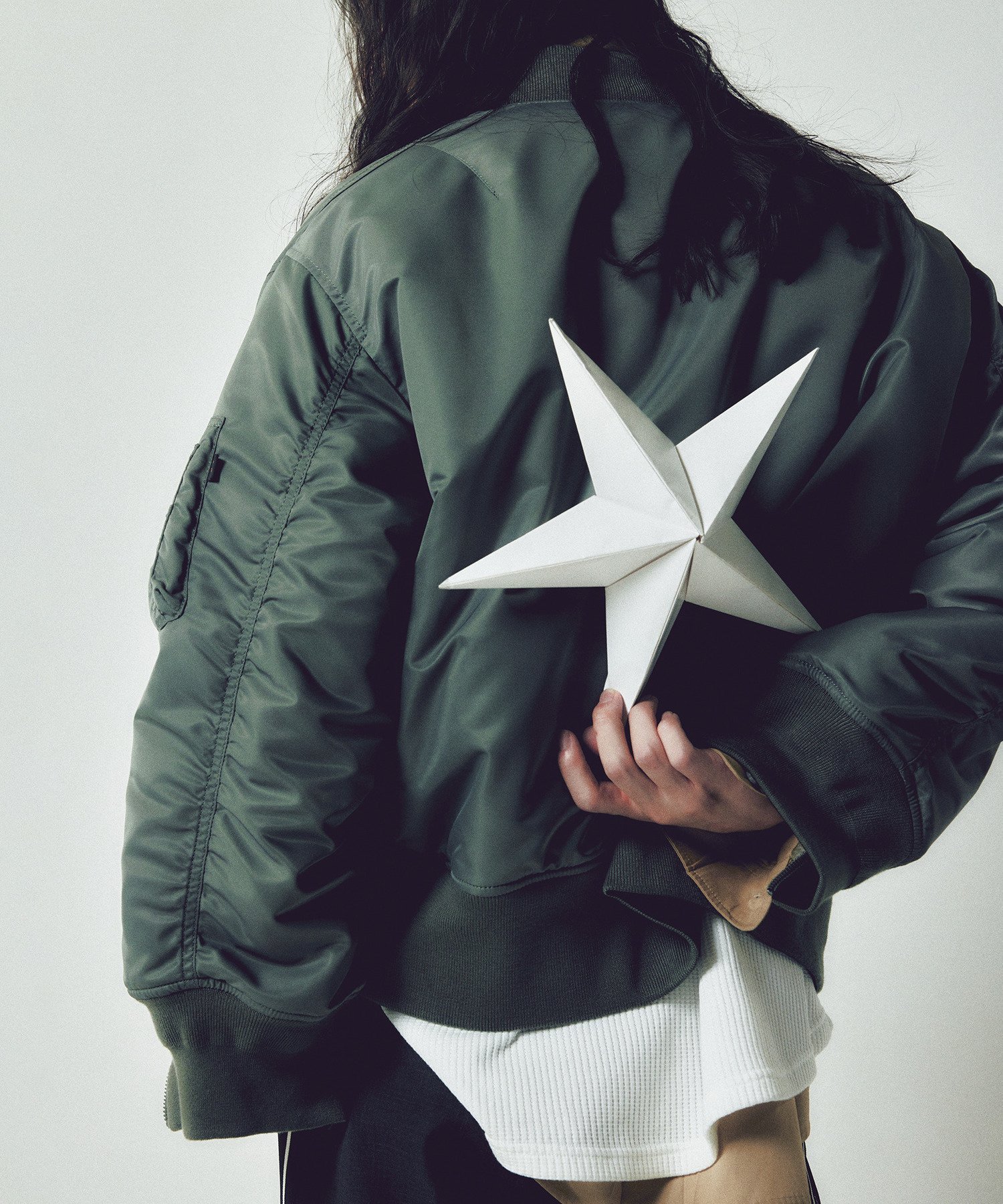 CONVERSE TOKYO｜【ALPHA INDUSTRIES】REVERSIBLE MA-1 BOMBER JACKET