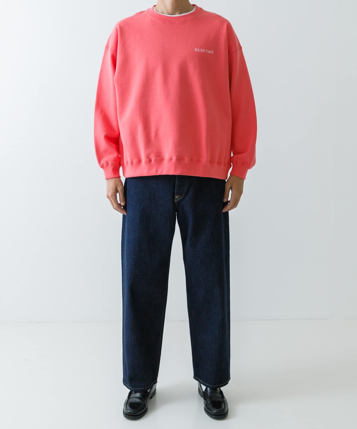 URBAN RESEARCH｜Wide Dad SUPER WIDE SWEAT CREW-NECK | Rakuten