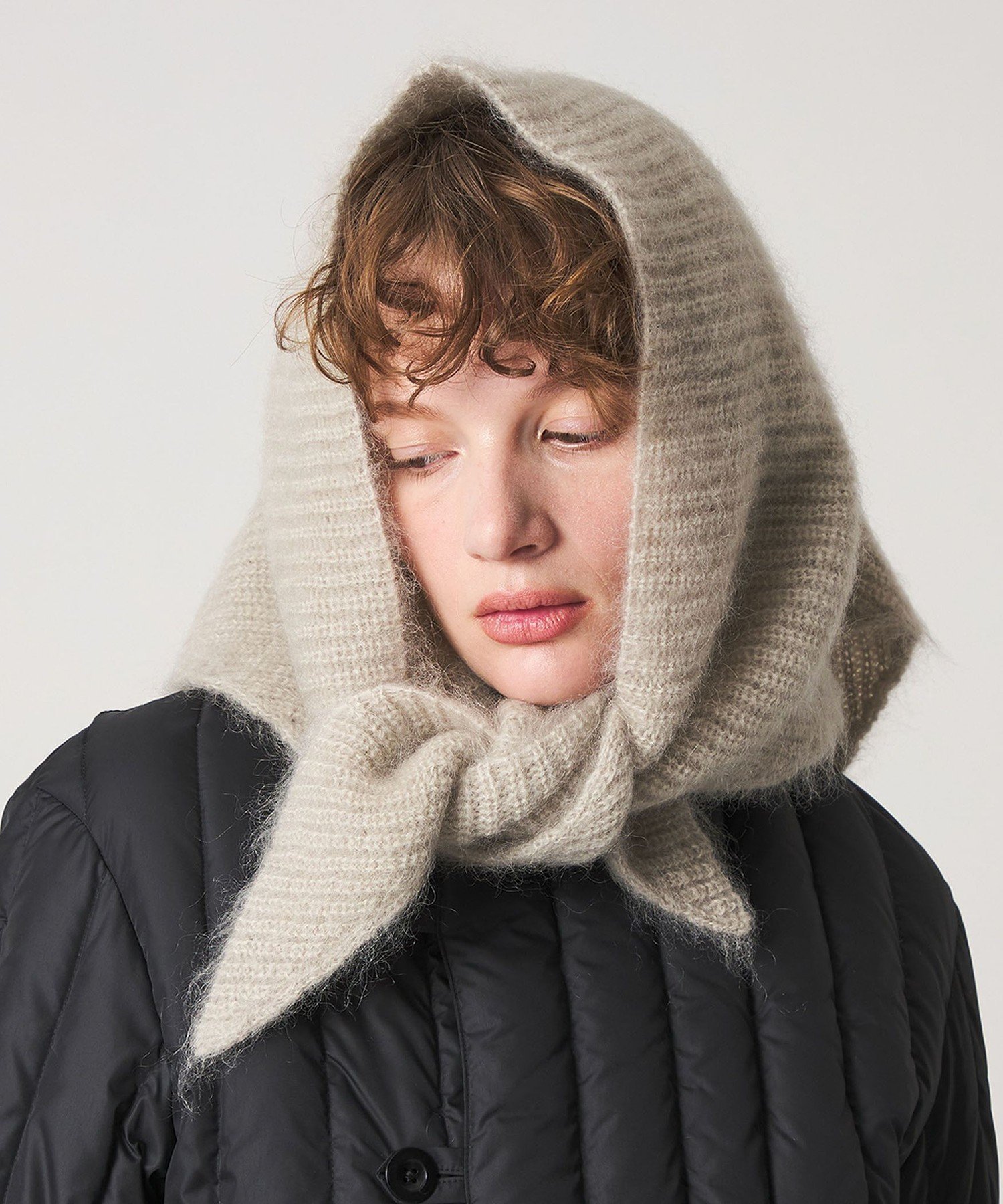 【Steven Alan】トライアングルニットストール_オフホワイト Steven Alan（スティーブンアラン）の「＜Steven Alan＞トライアングル