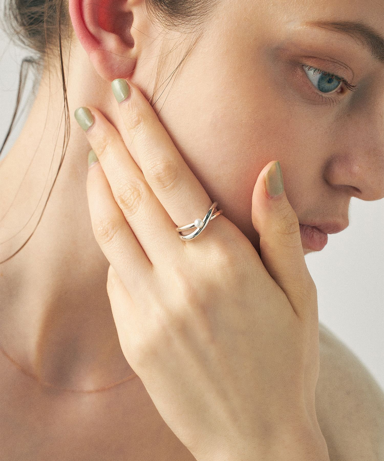 ete｜[ONLINE Limited] パール バイカラー リングカフ | Rakuten