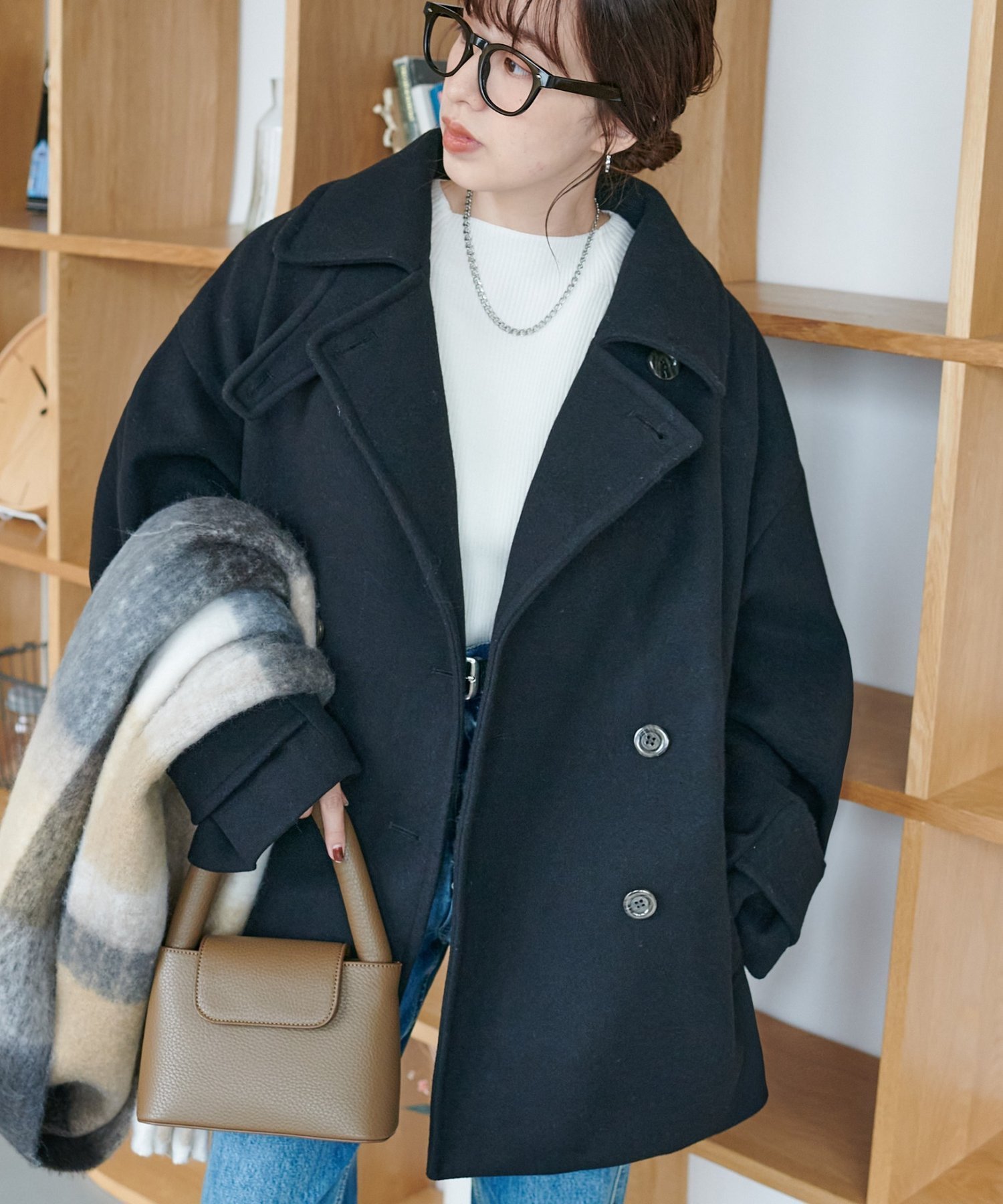 Discoat｜【軽量&暖かい/着こなし自在】中空糸スタンドミドルコート