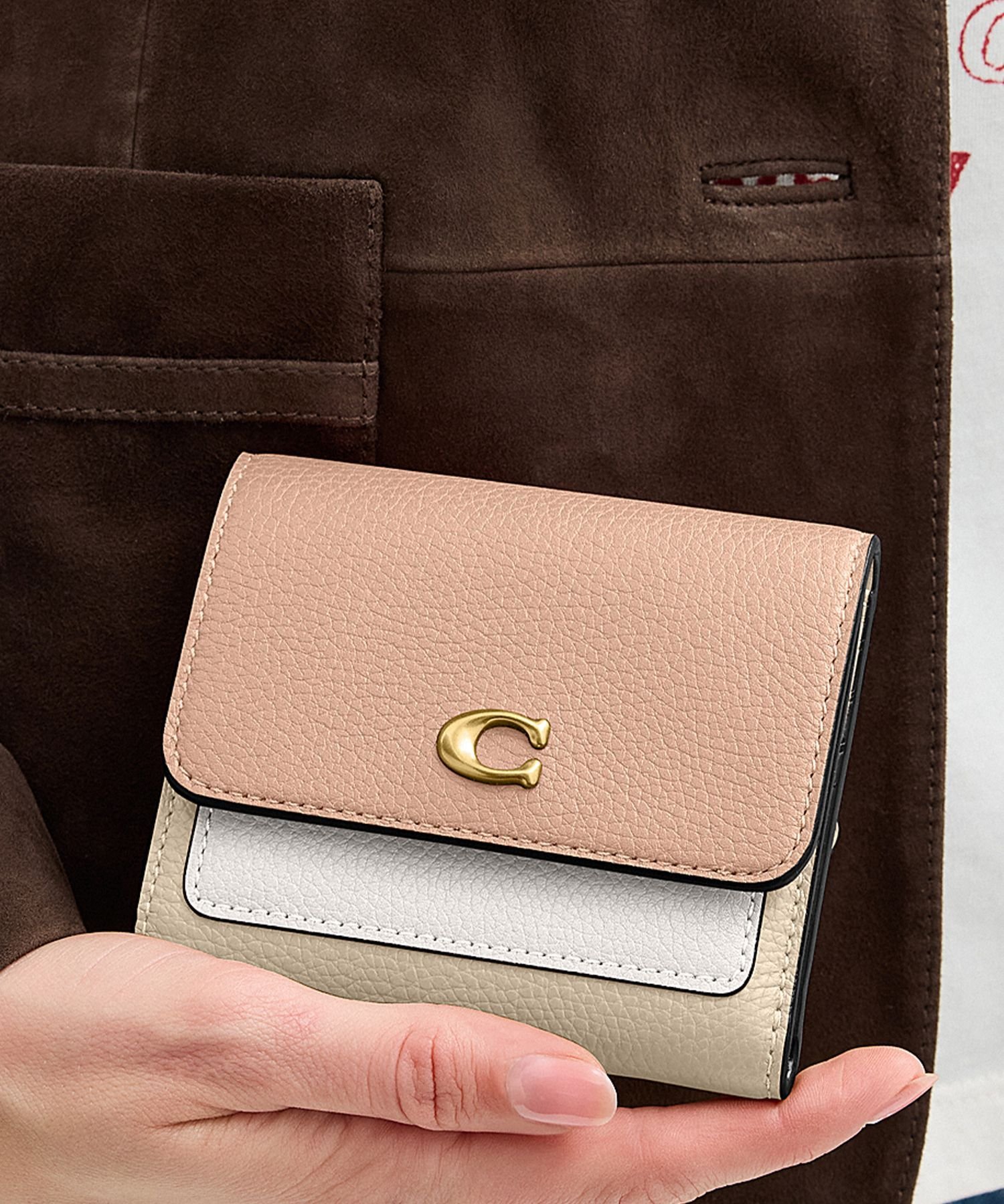 COACH｜【公式】ミラ スモール フラップ ウォレット・カラーブロック