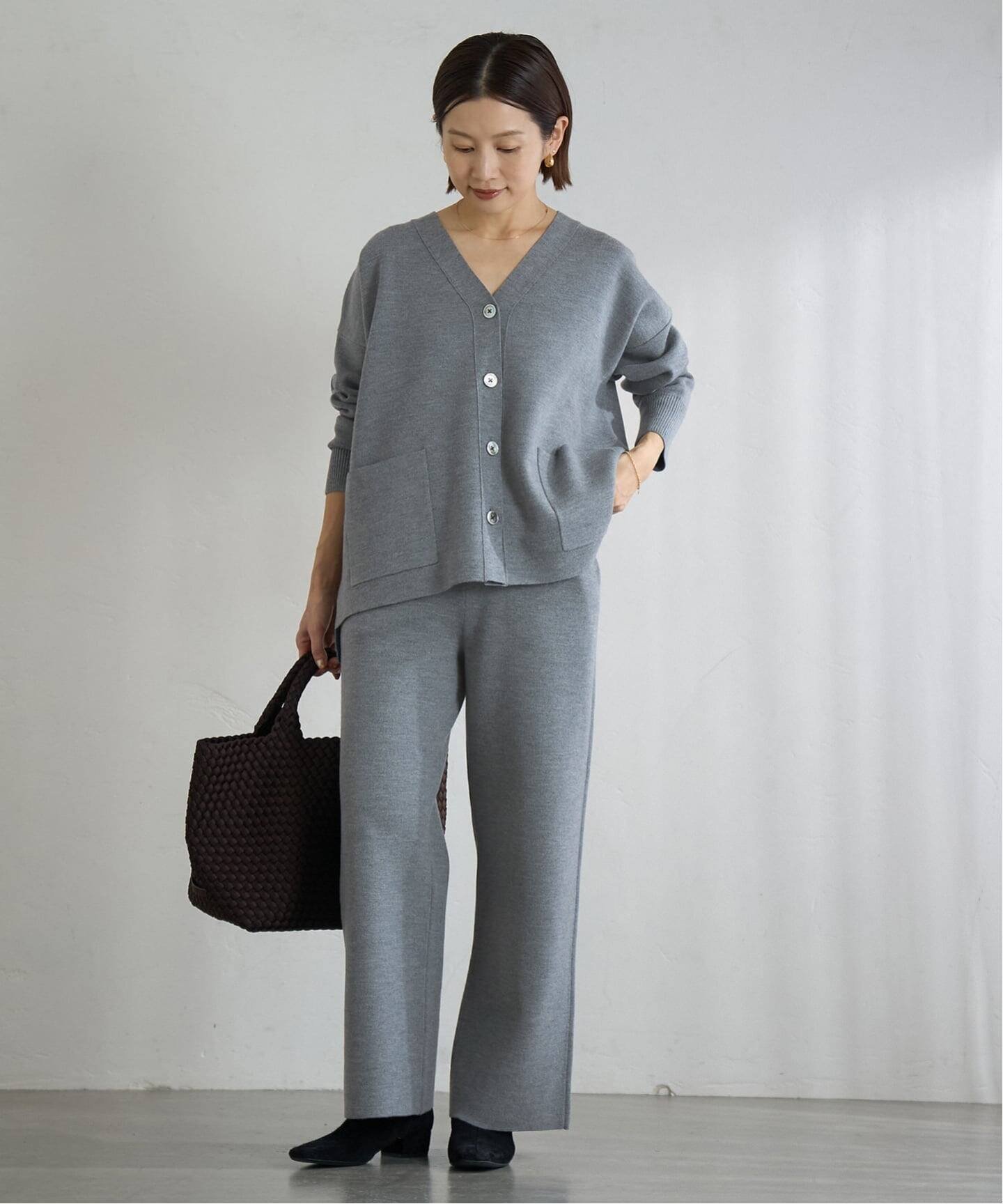 IENA｜スーパーファインスムースVネックミドルカーディガン | Rakuten