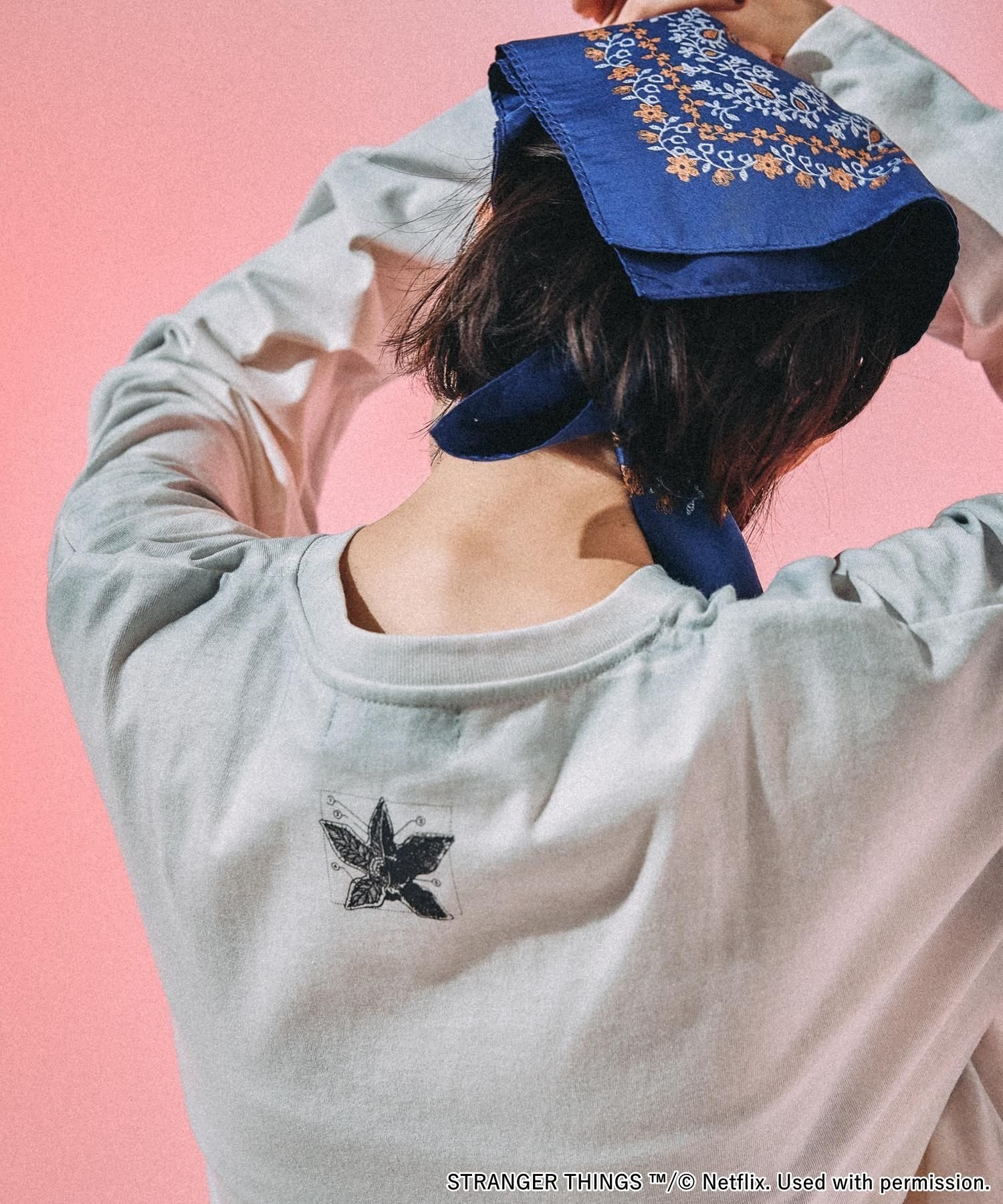 niko and ｜【STRANGER THINGS】コラボ スプレーアソートロングT