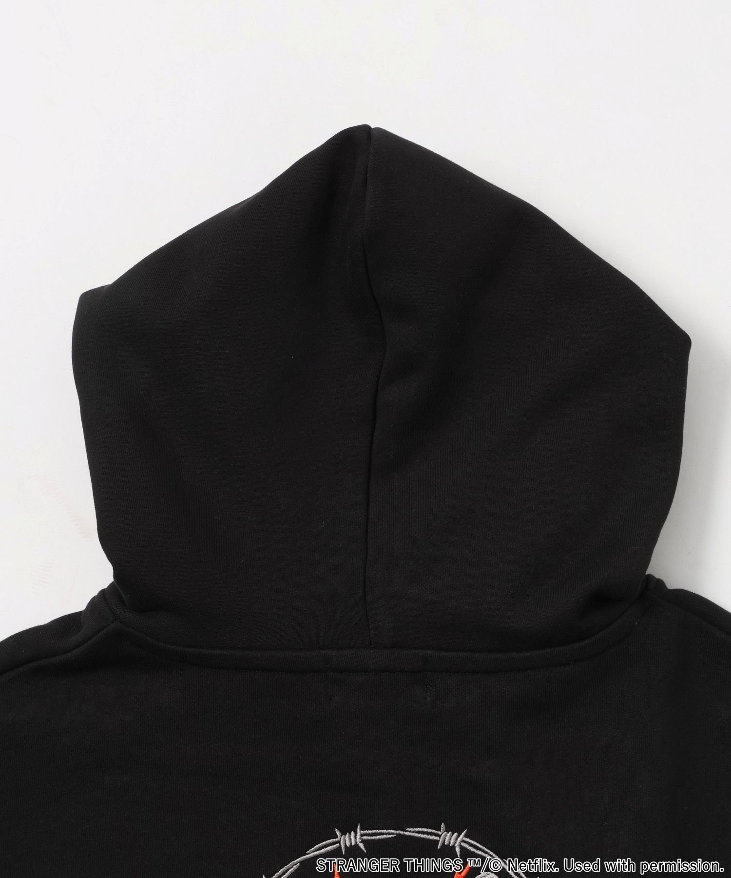 niko and ｜【STRANGER THINGS】コラボグラフィックパーカー