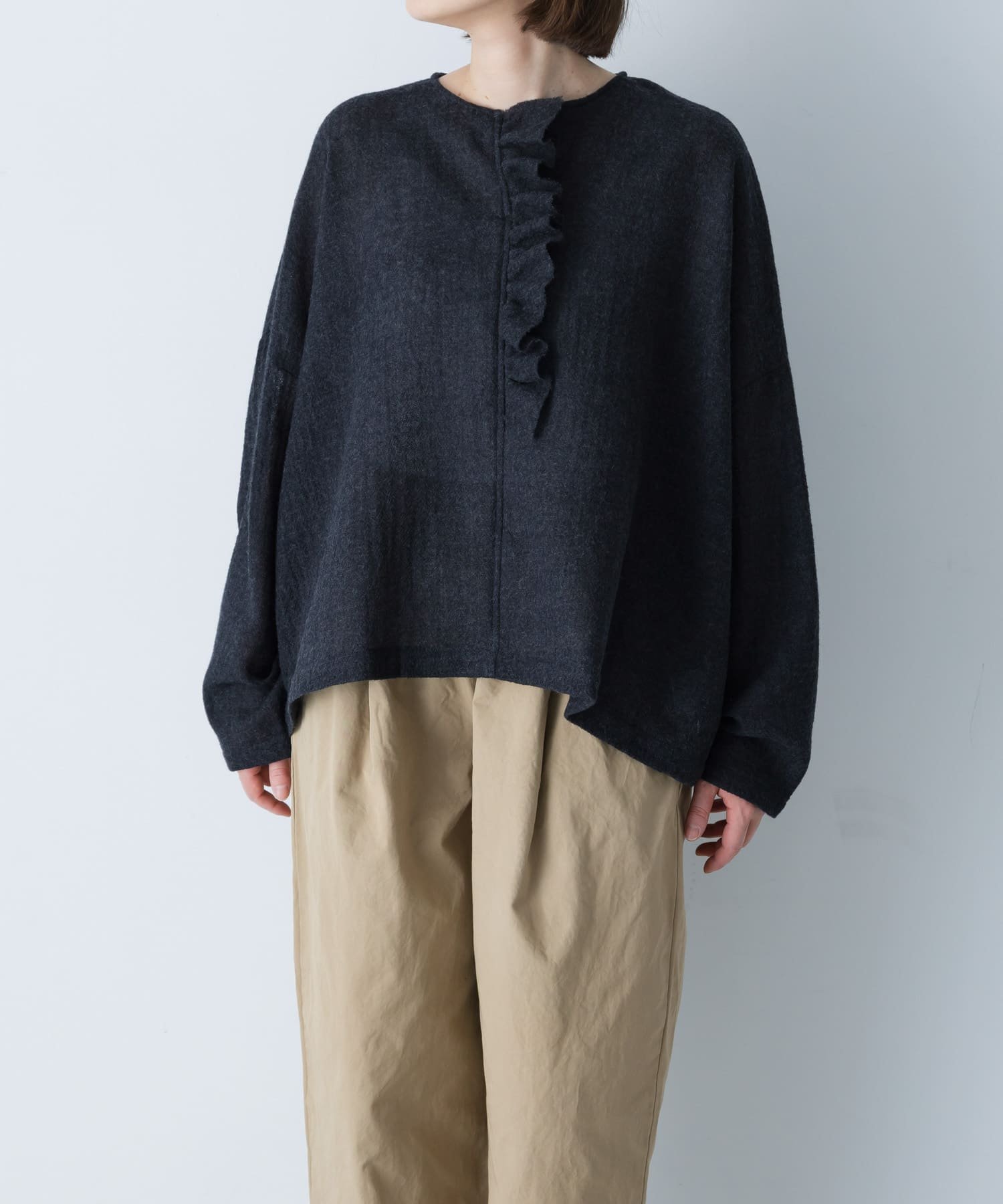 かぐれ ドット刺しゅうワイドプルオーバー OFF かぐれ（カグレ）の