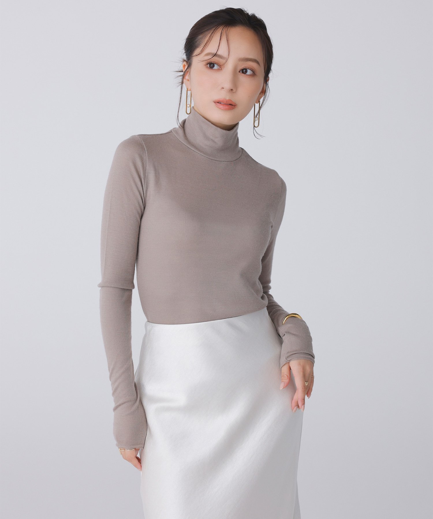 anuans｜サテンバイアスナロースカート | Rakuten Fashion(楽天