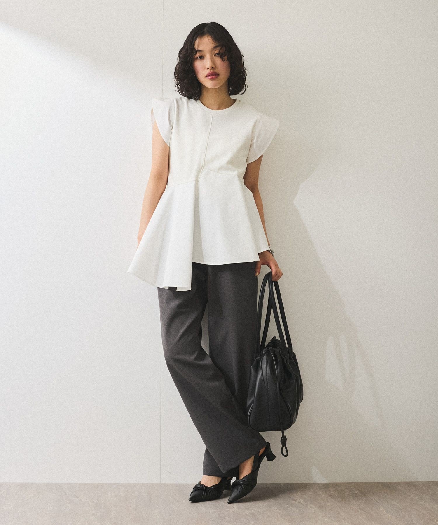 ADAM ET ROPE'｜【定番人気】・【WEB限定】フリルペプラムカットソー