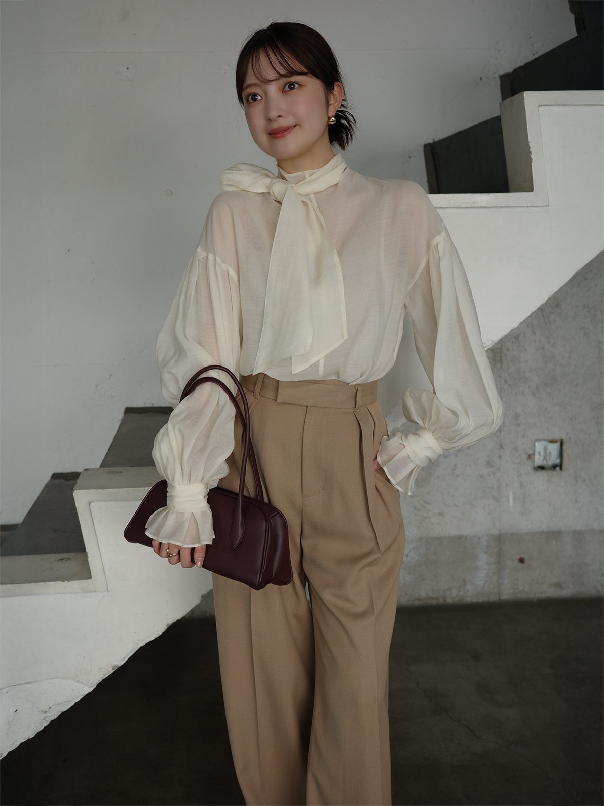 anuans｜ハイネックシアーボウタイブラウス | Rakuten Fashion(楽天