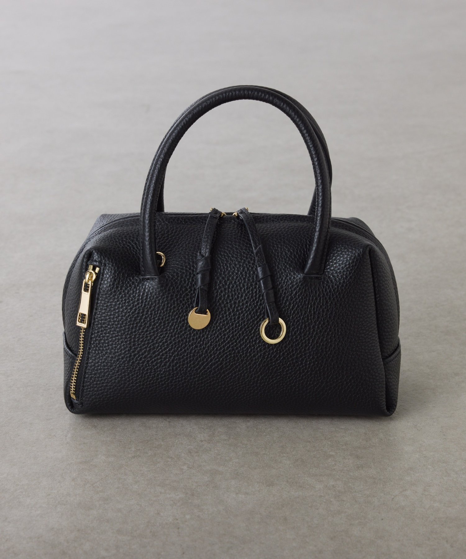 COLLAGE GALLARDAGALANTE｜【500mlペットボトル収納可/牛革】レザー