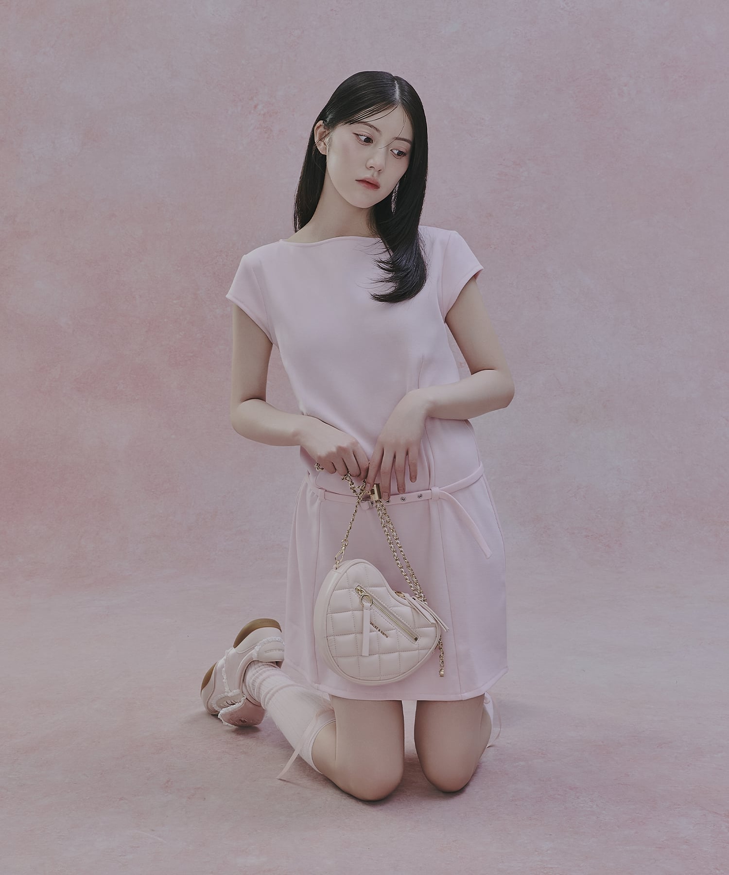 CHARLES & KEITH｜Paffuto パフート キルトハートクロスボディバッグ