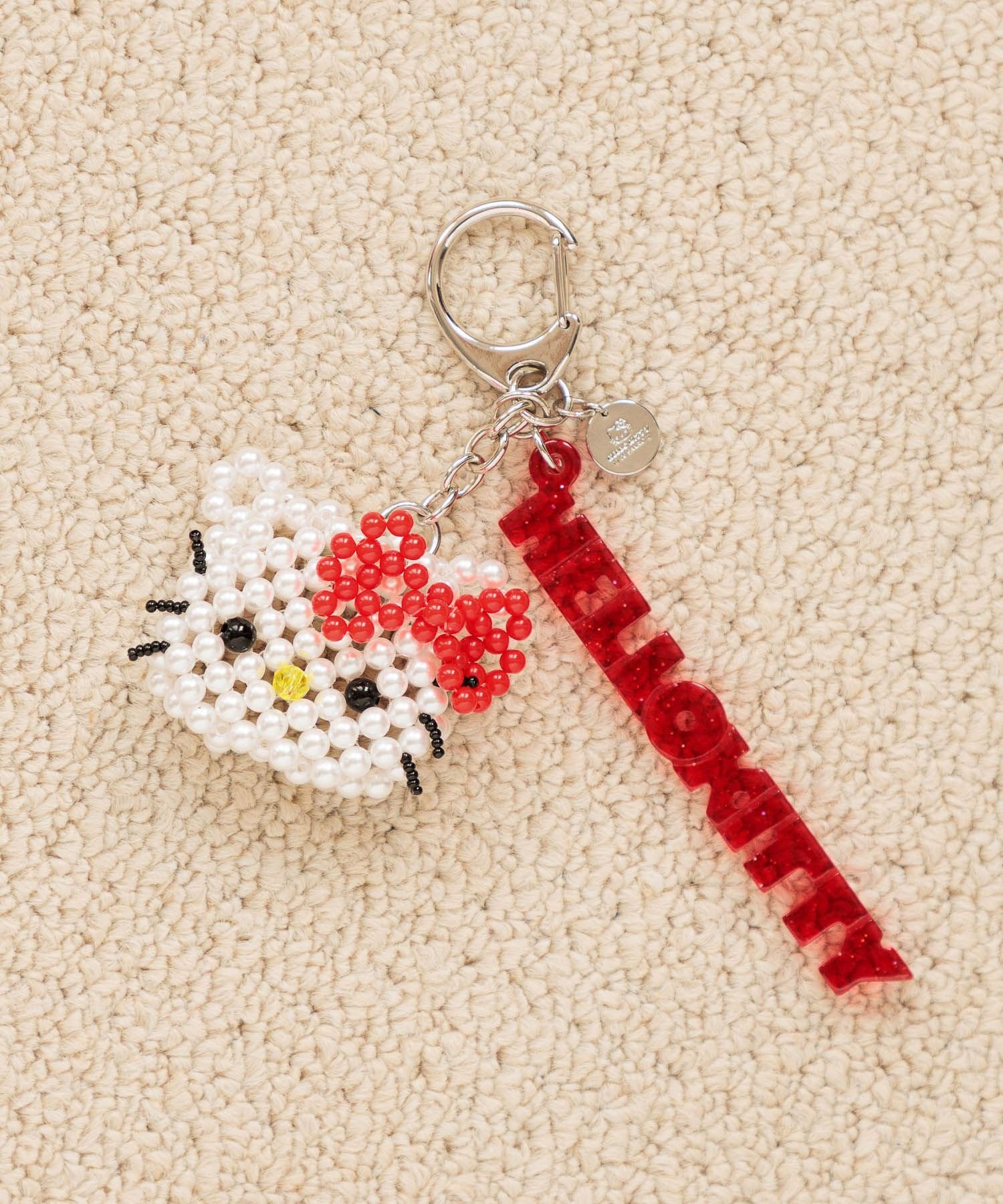 LOWRYS FARM｜【HELLO KITTY】フェイスビーズキーチャーム | Rakuten