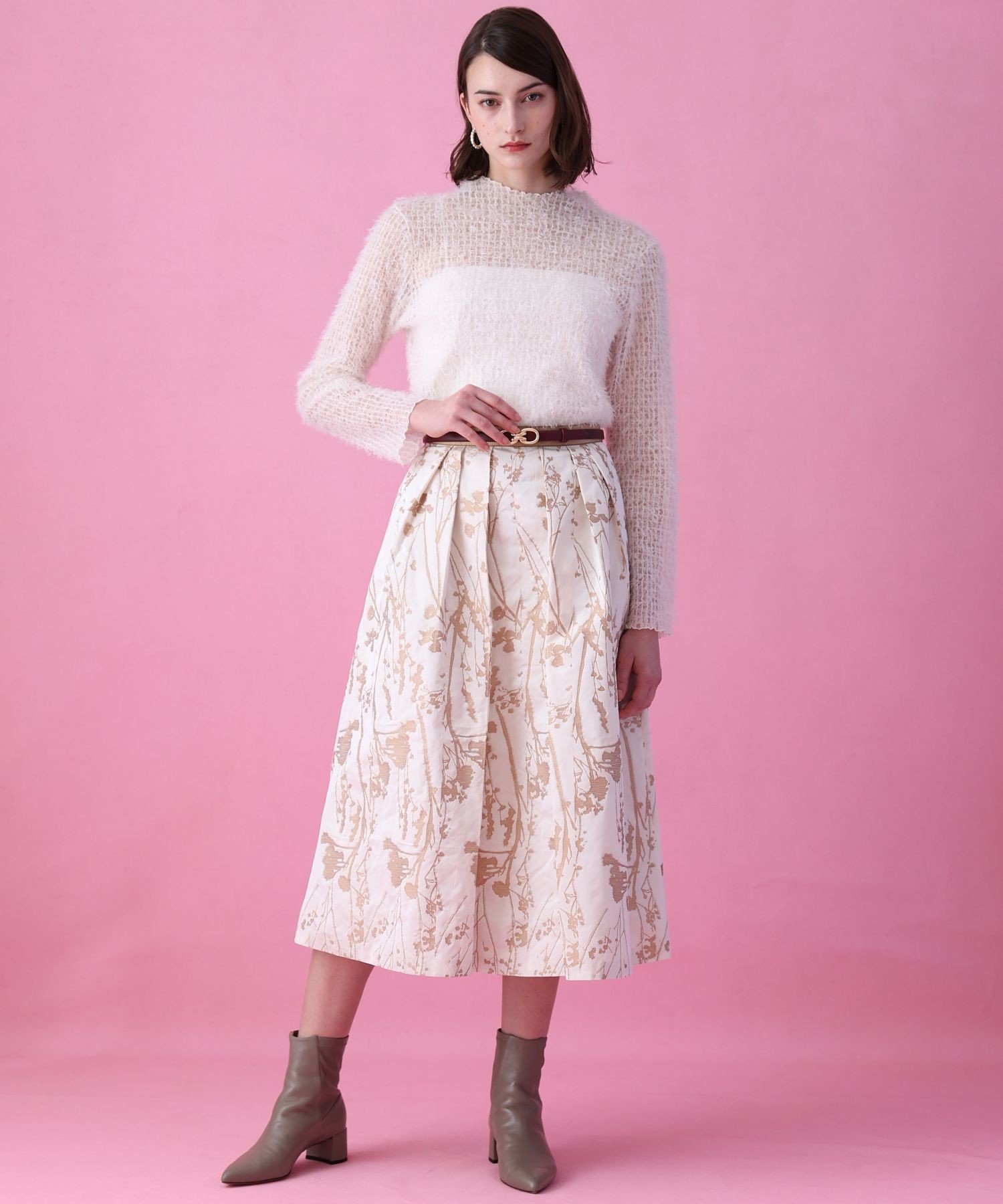 ANAYI｜シルエットフラワージャガードタックスカート | Rakuten