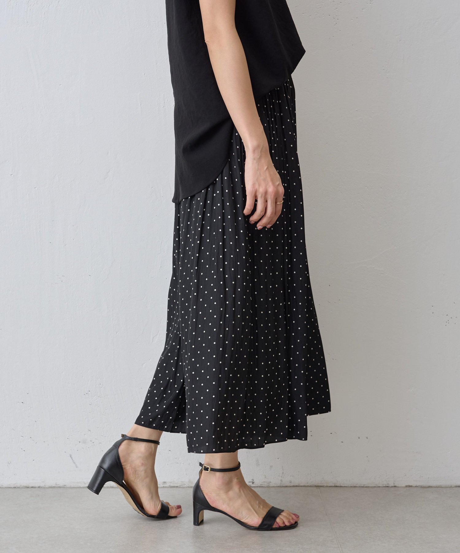 BEARDSLEY｜シワシフォンギャザーパンツ(ドット) | Rakuten Fashion