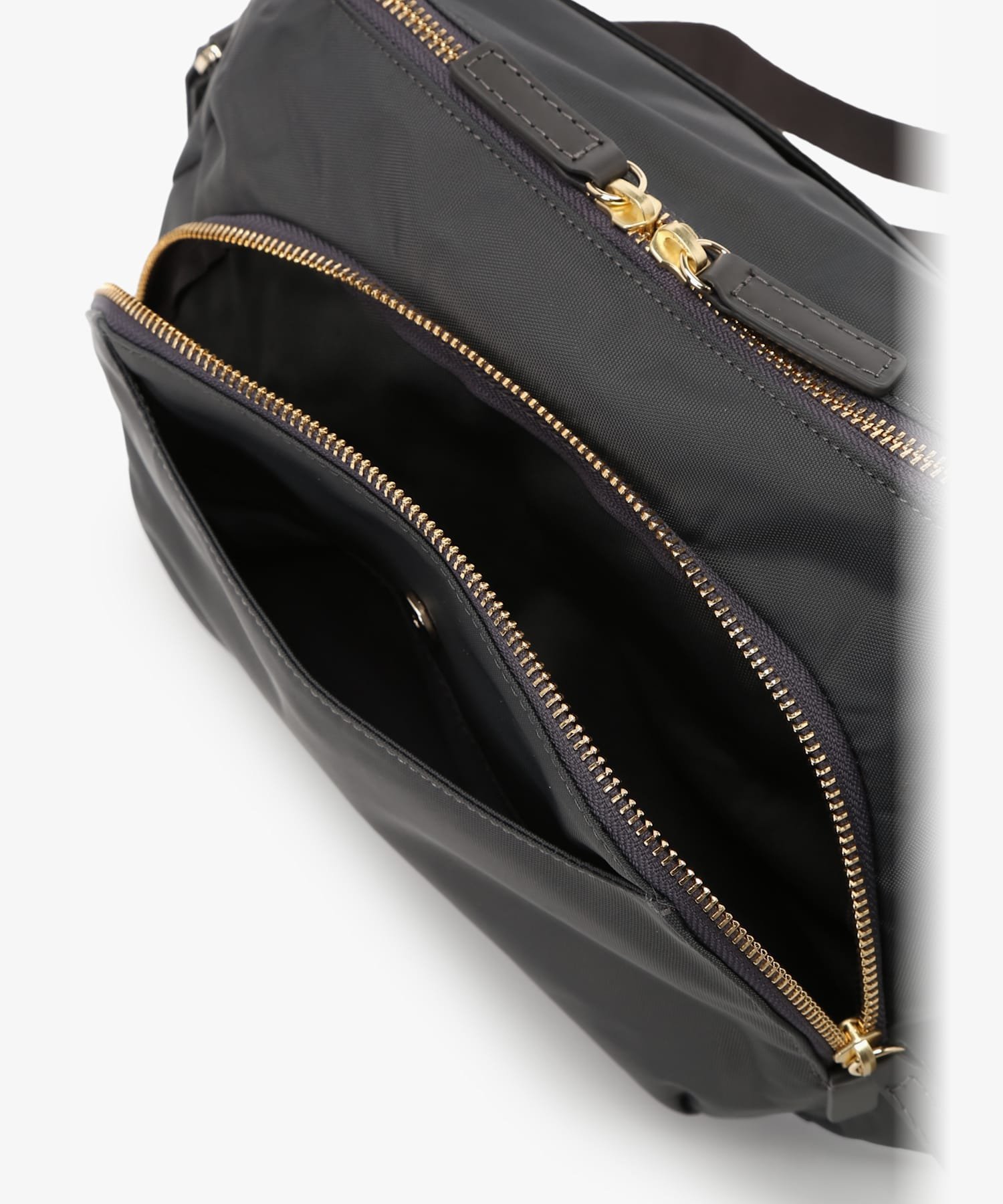 agnes b.｜ナイロンショルダーバッグ 