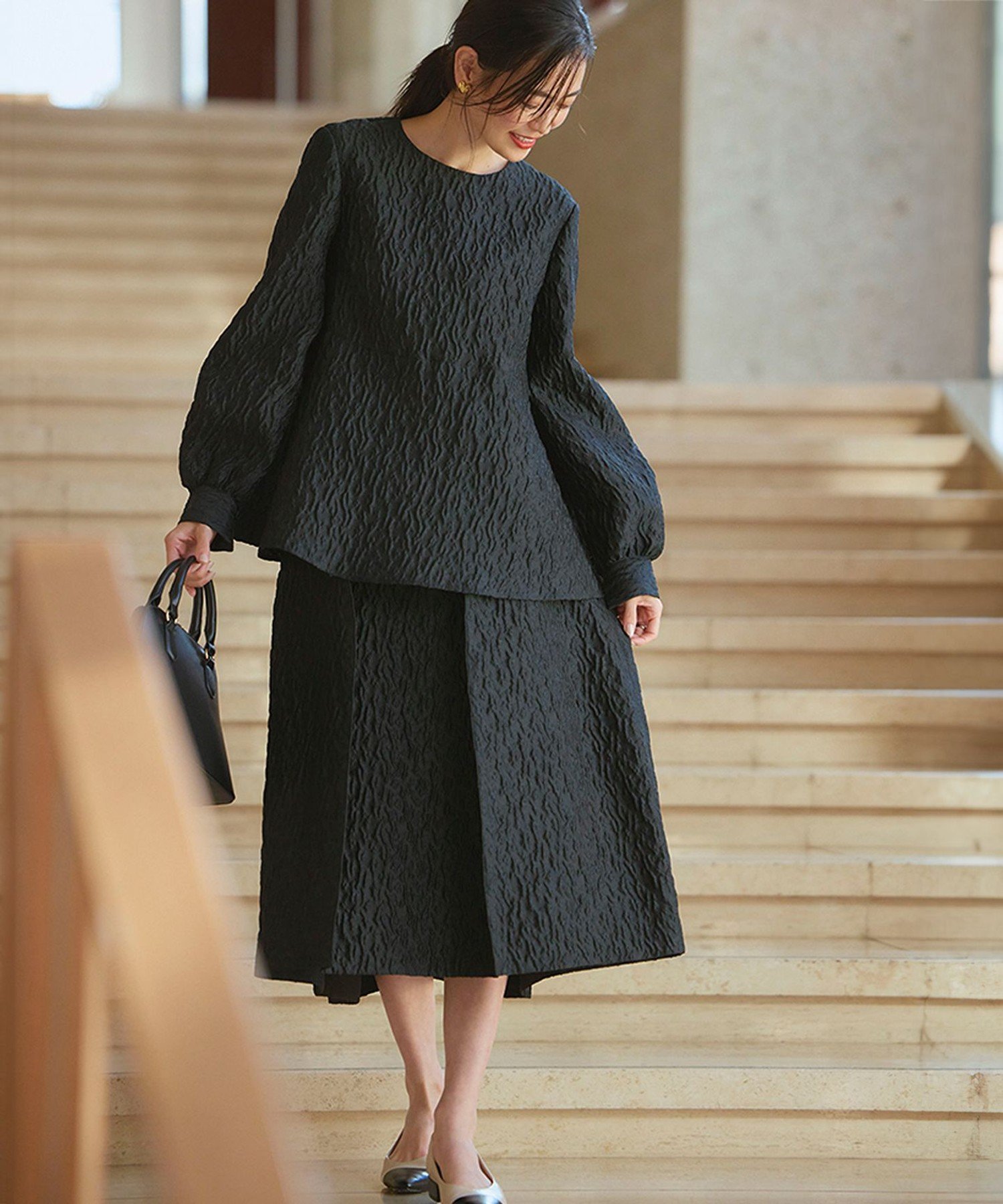 23区｜【洗える】エクラジャカード ペプラム ブラウス | Rakuten