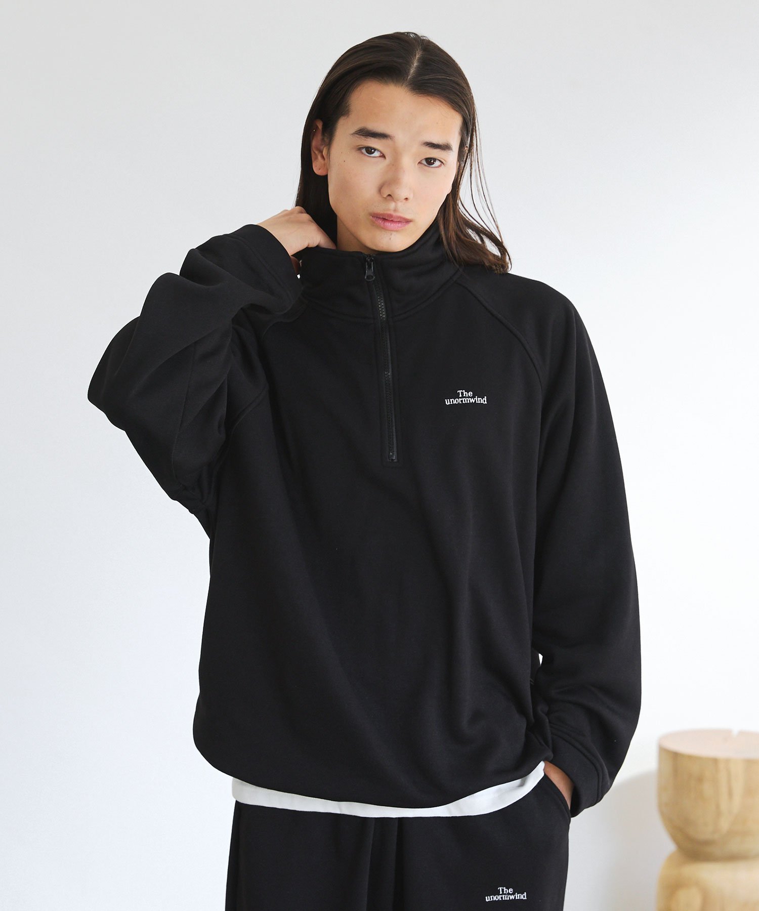 THE CASUAL｜ロゴ刺繍裏起毛ハーフジップスウェット&パンツ 2点