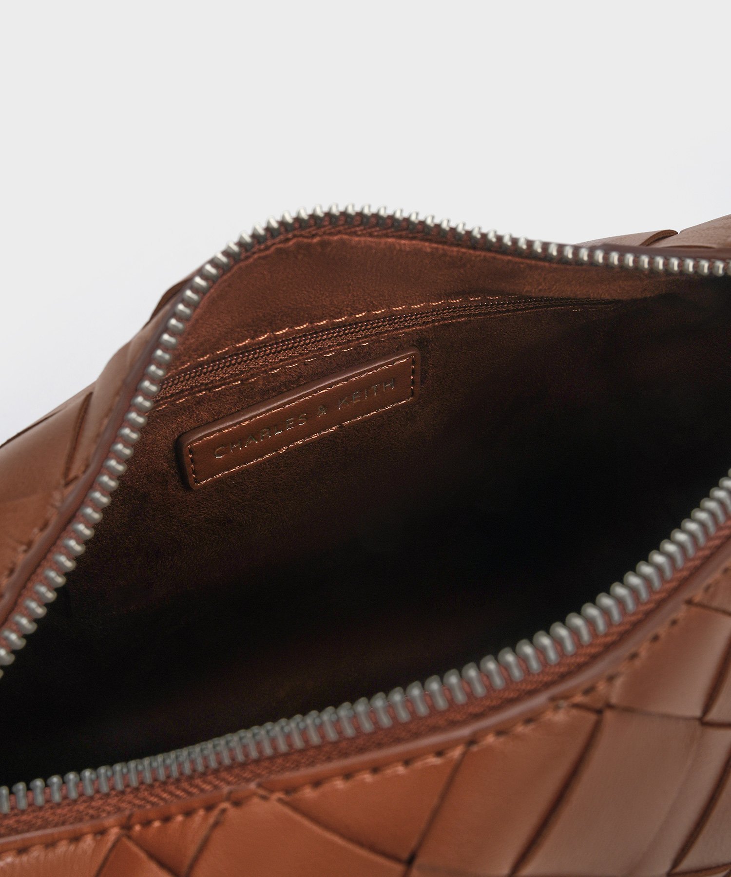 CHARLES & KEITH｜Ivette イヴェット ウーブンショルダーバッグ