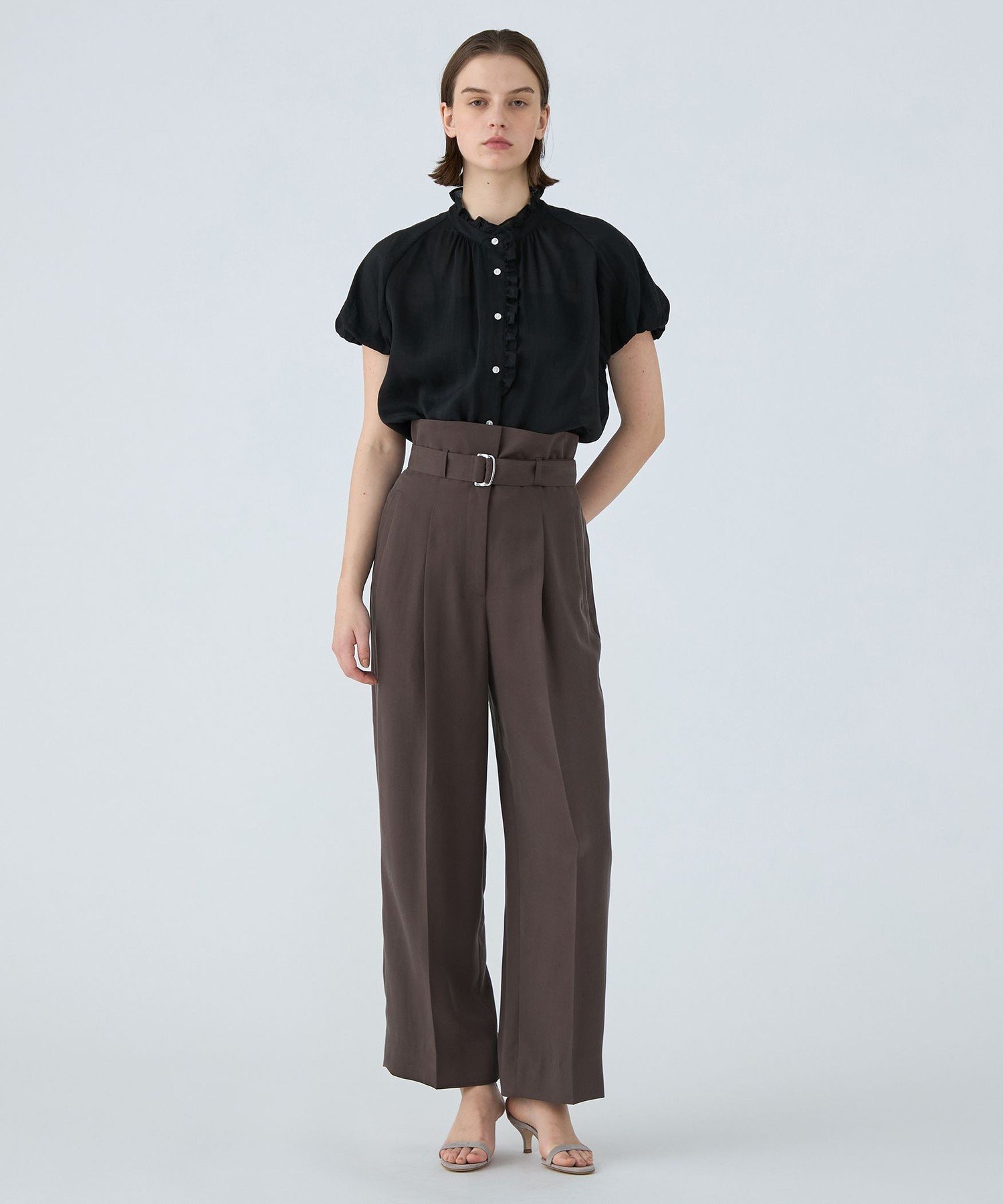 TOMORROWLAND｜スムースラミー フリルカラーブラウス | Rakuten